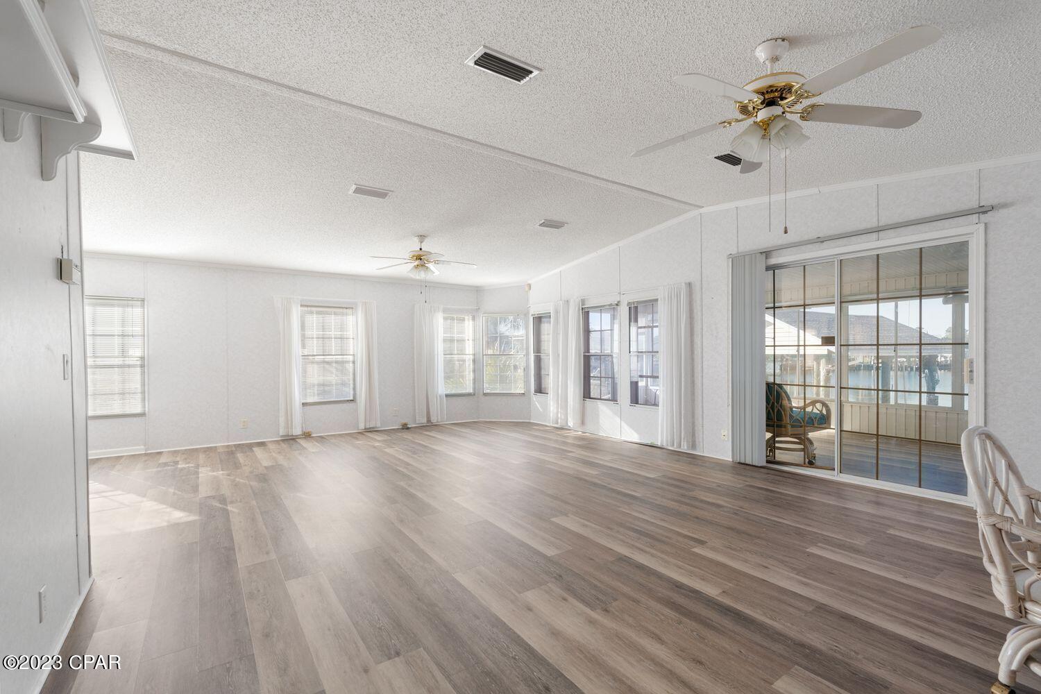 Bayside Park Unit 1 - Residential