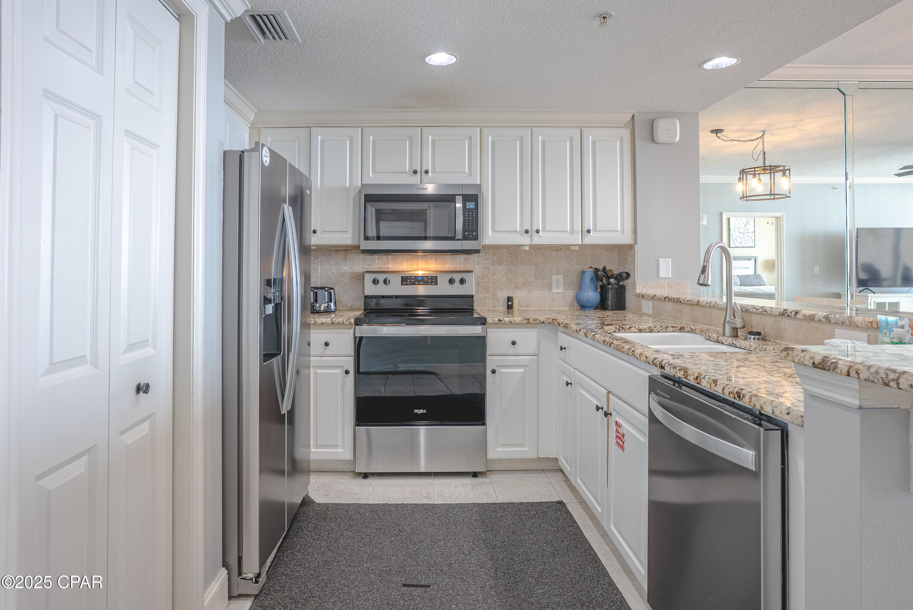 Majestic Beach Tower I - Residential