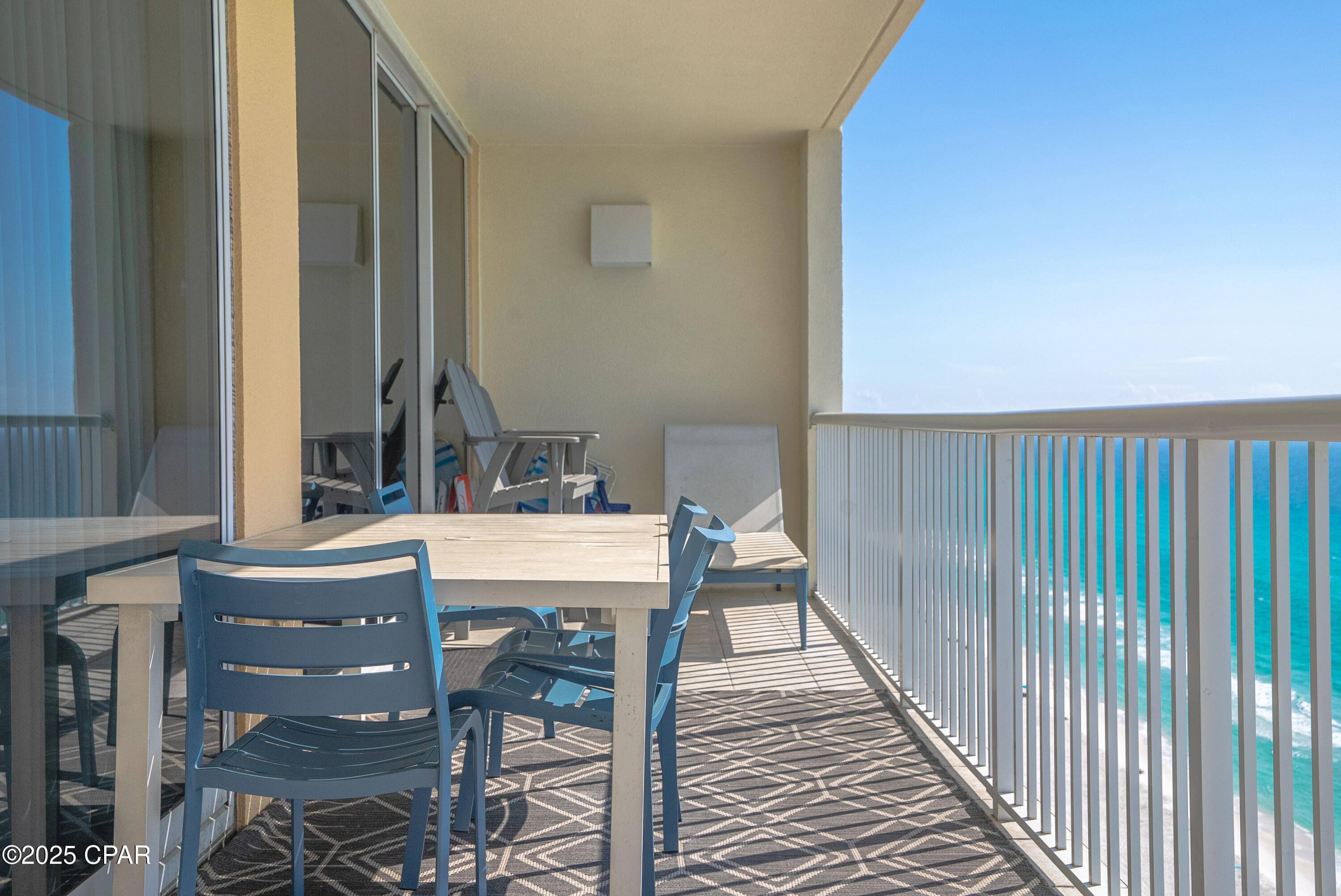 Majestic Beach Tower I - Residential