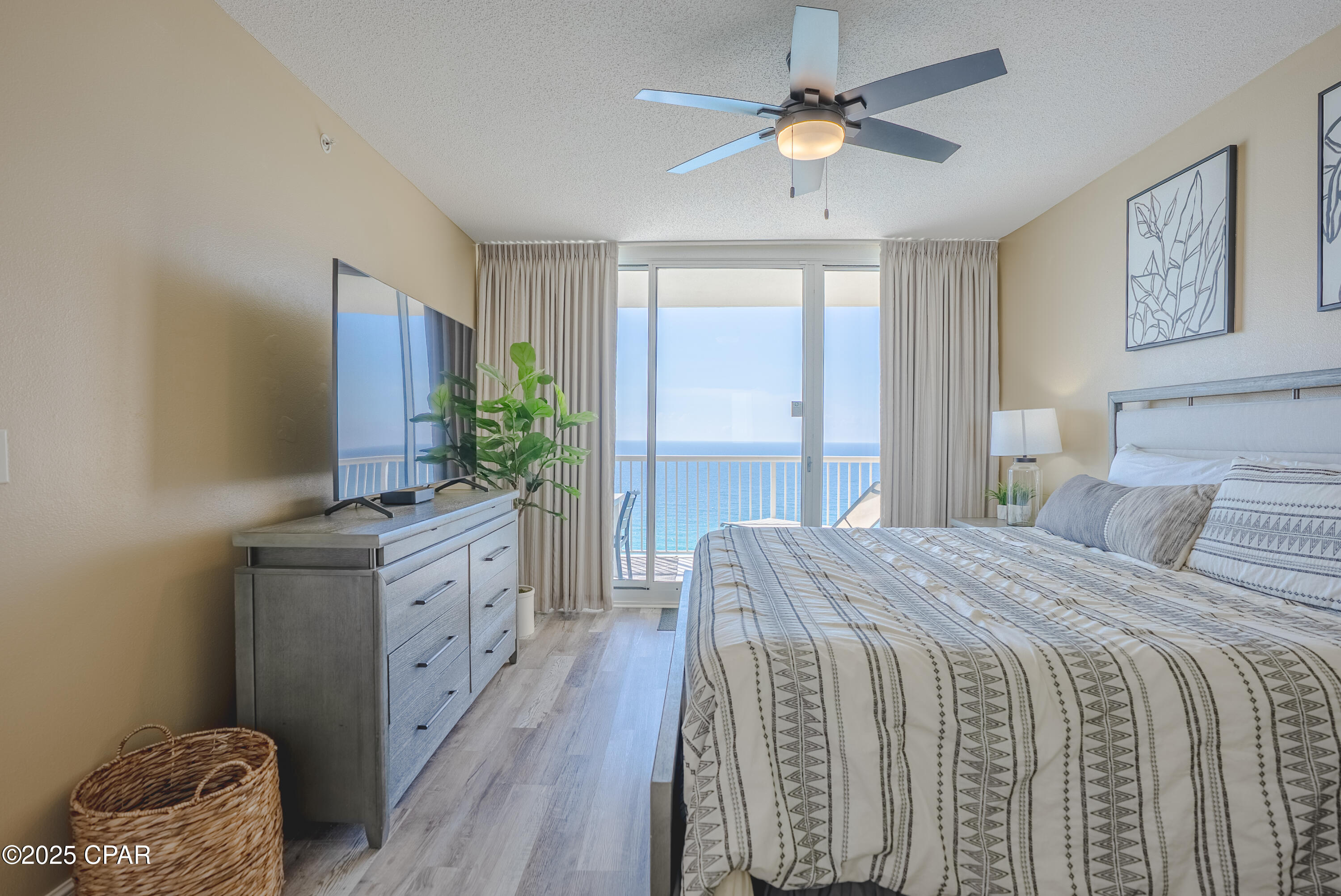 Majestic Beach Tower I - Residential