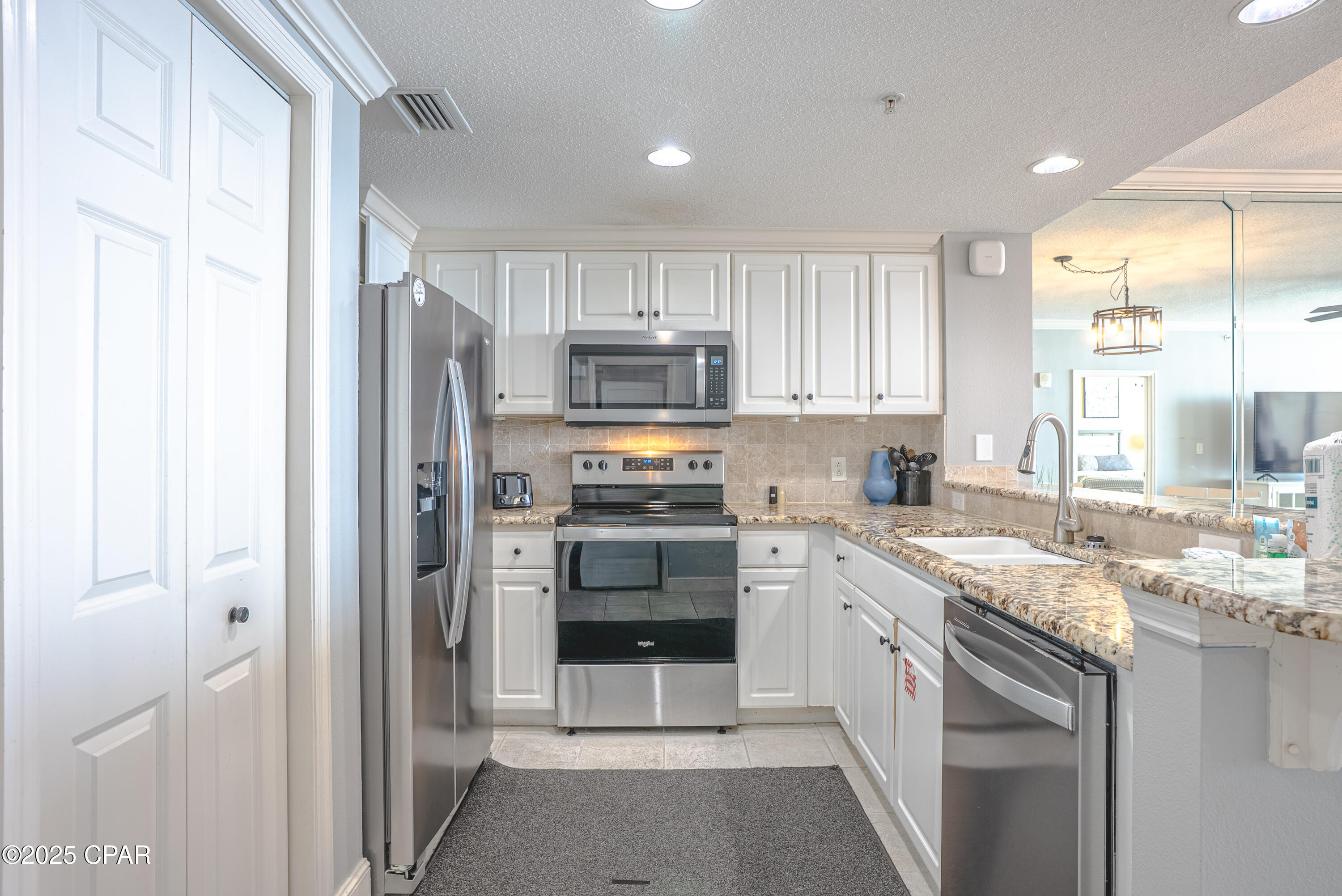 Majestic Beach Tower I - Residential