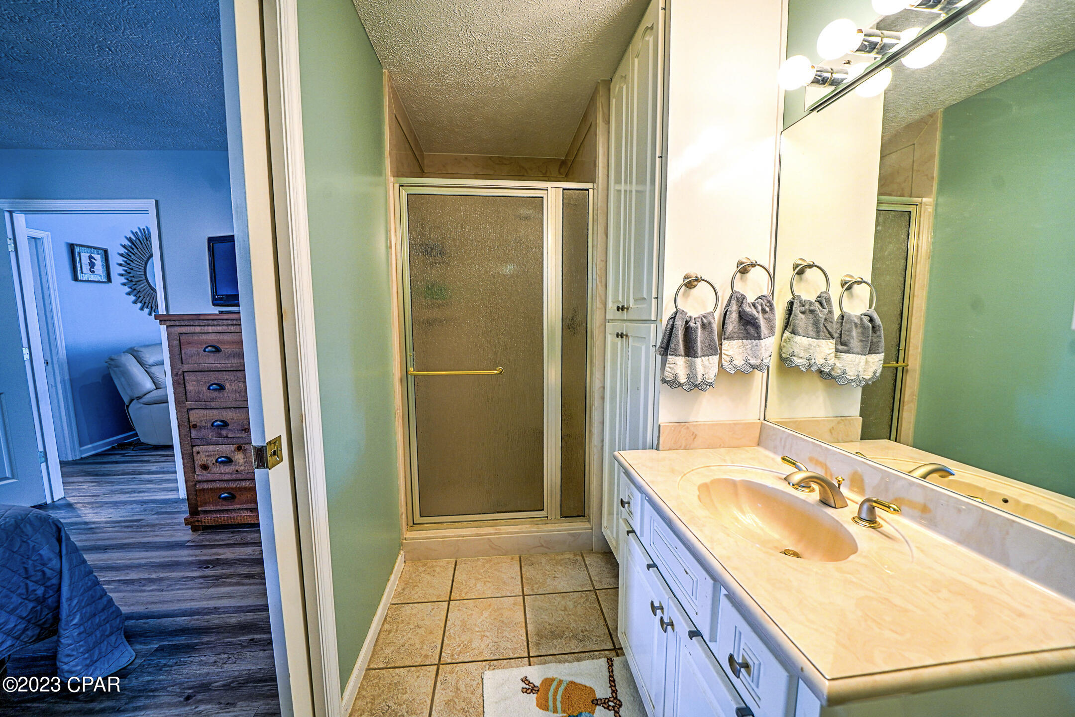 Venture Out Travel Trail - Residential