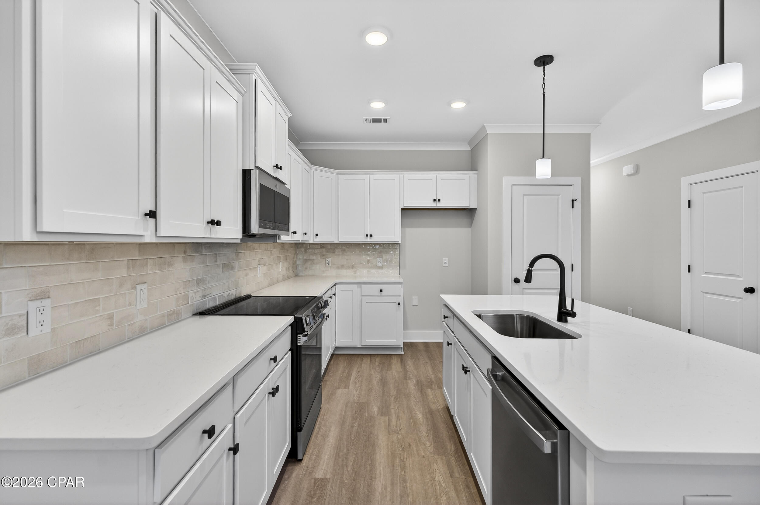 Colonial Landing - Residential