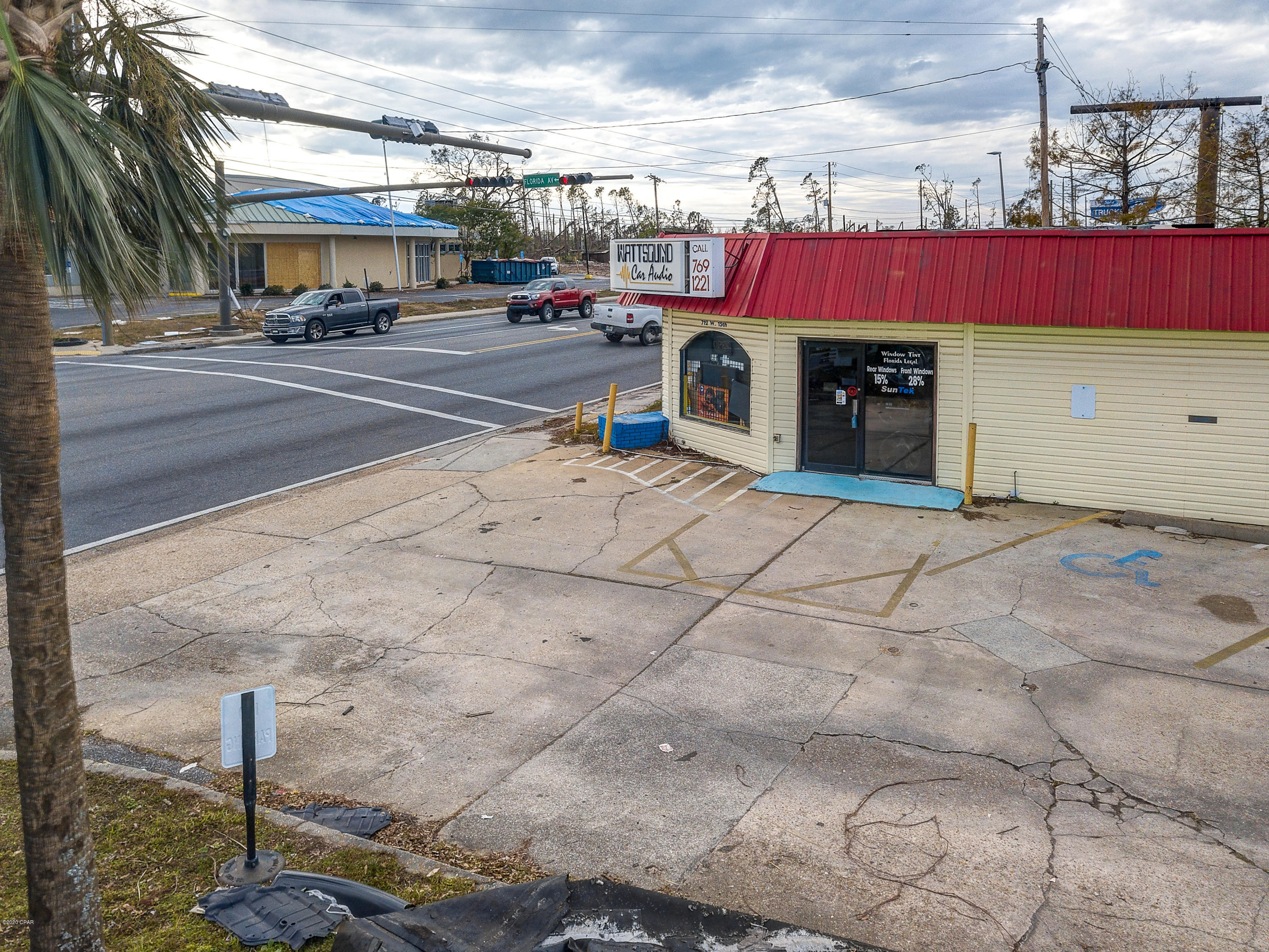 [No Recorded Subdiv] - Commercial Sale