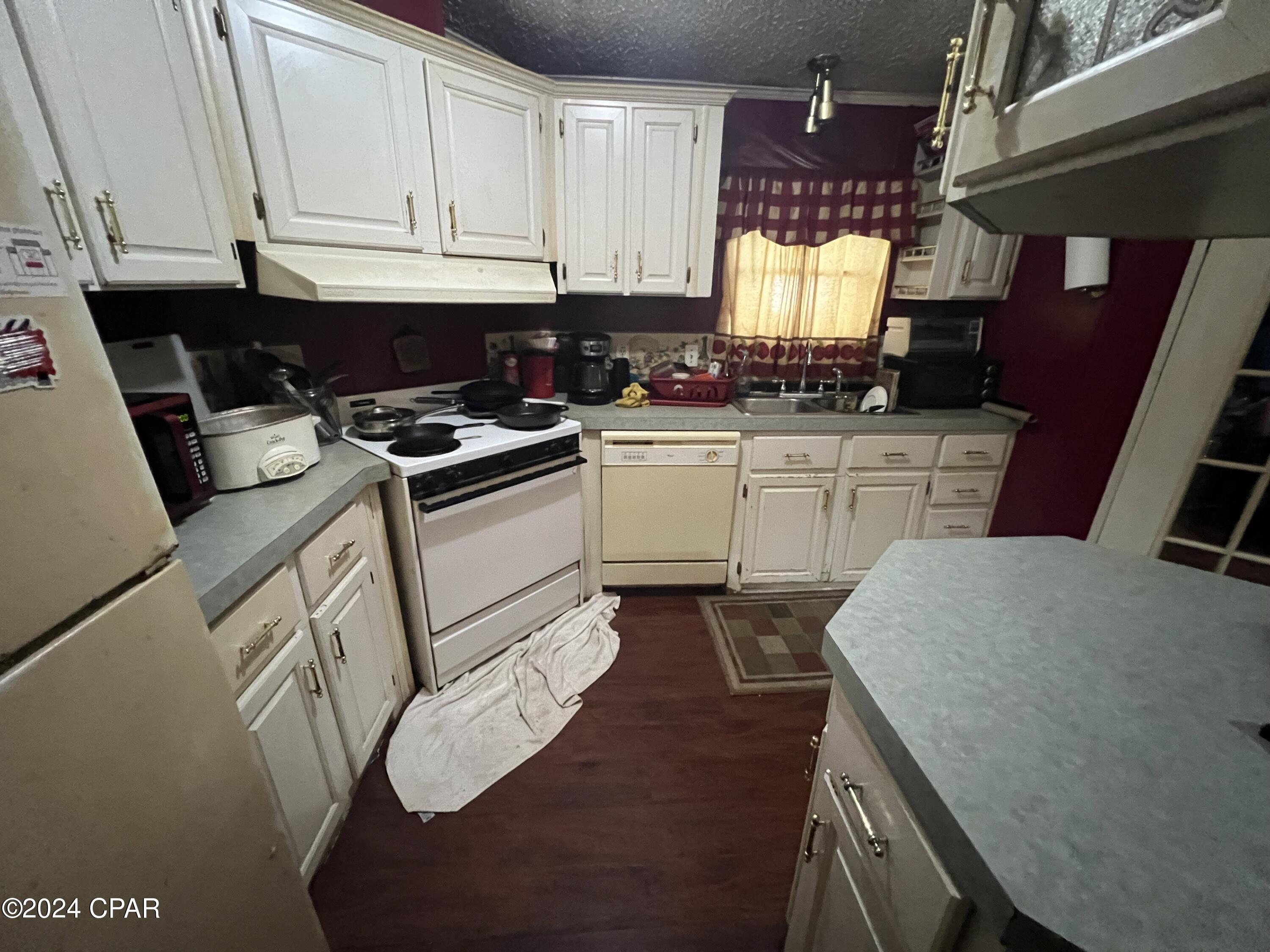 Gulf Pines - Residential