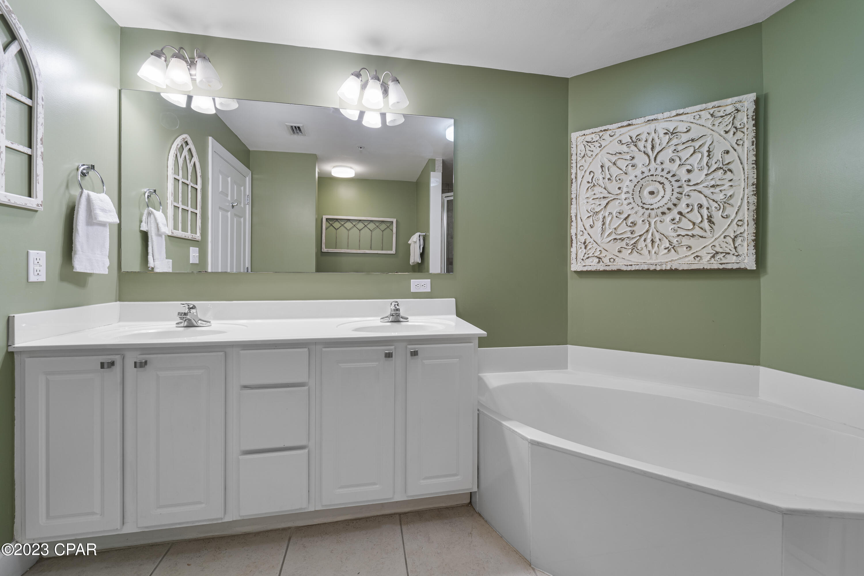 Sunrise Beach - Residential