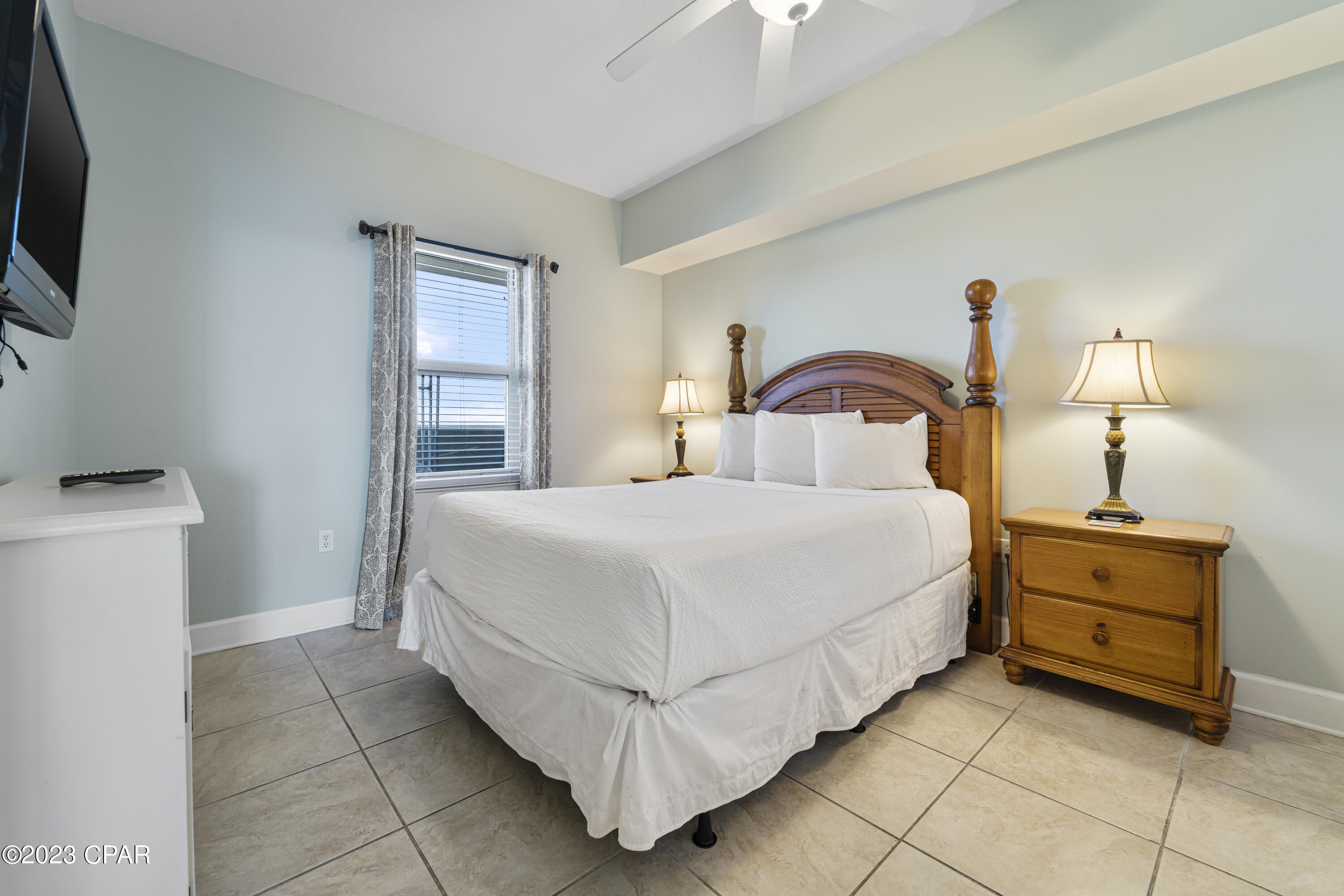 Sunrise Beach - Residential