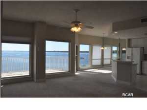 Marina Bay Condo - Residential