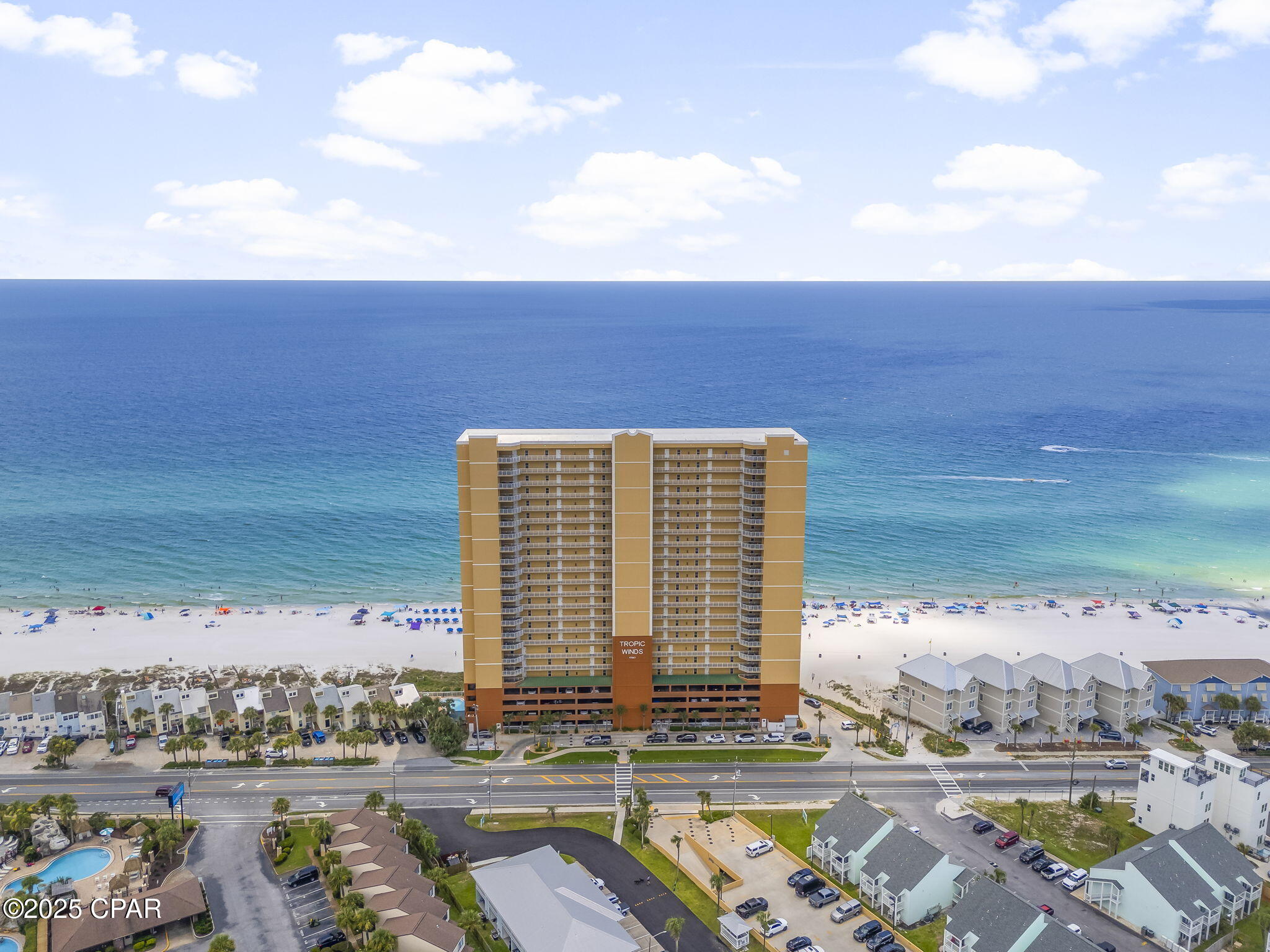 Tropic Winds - Residential