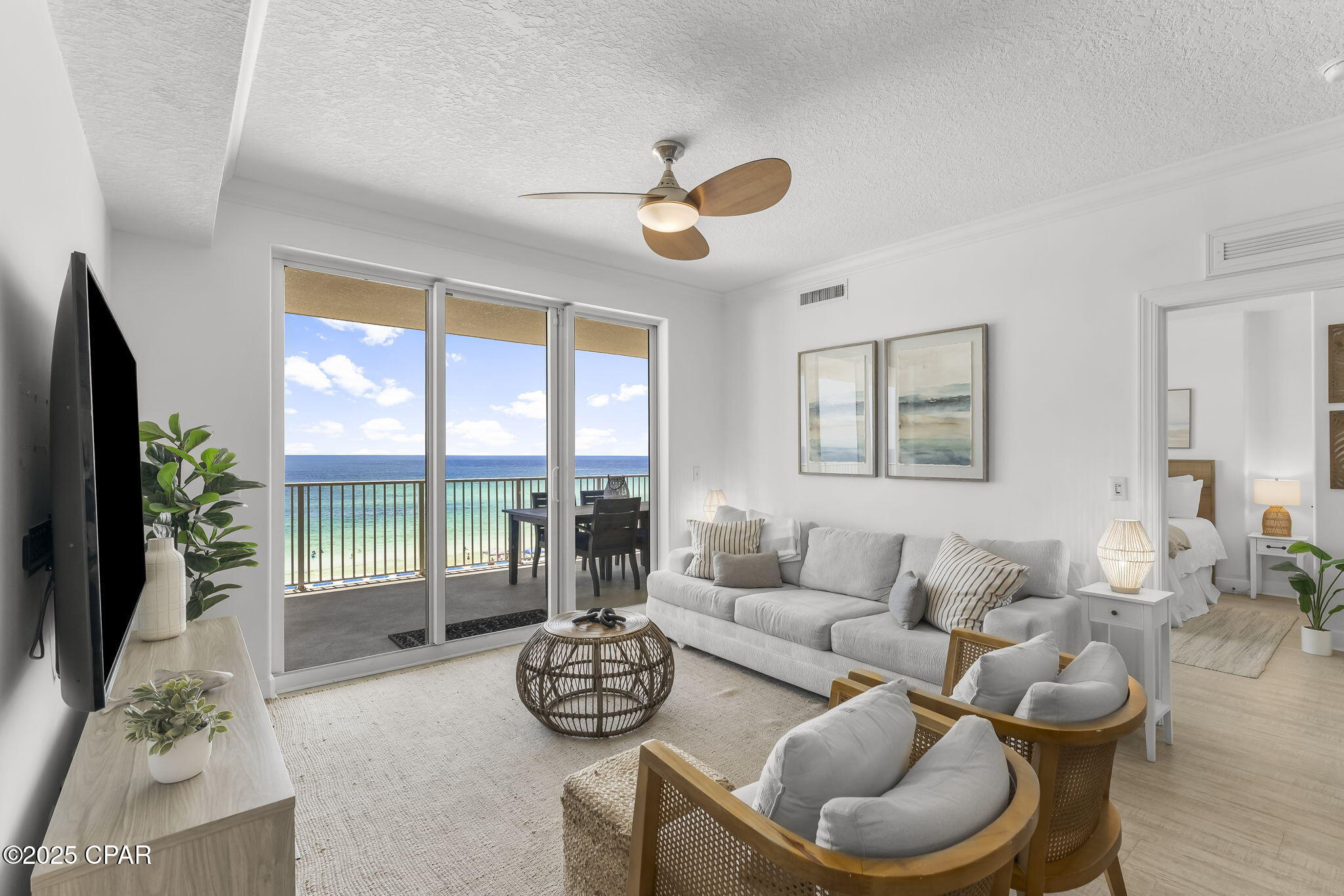 Tropic Winds - Residential