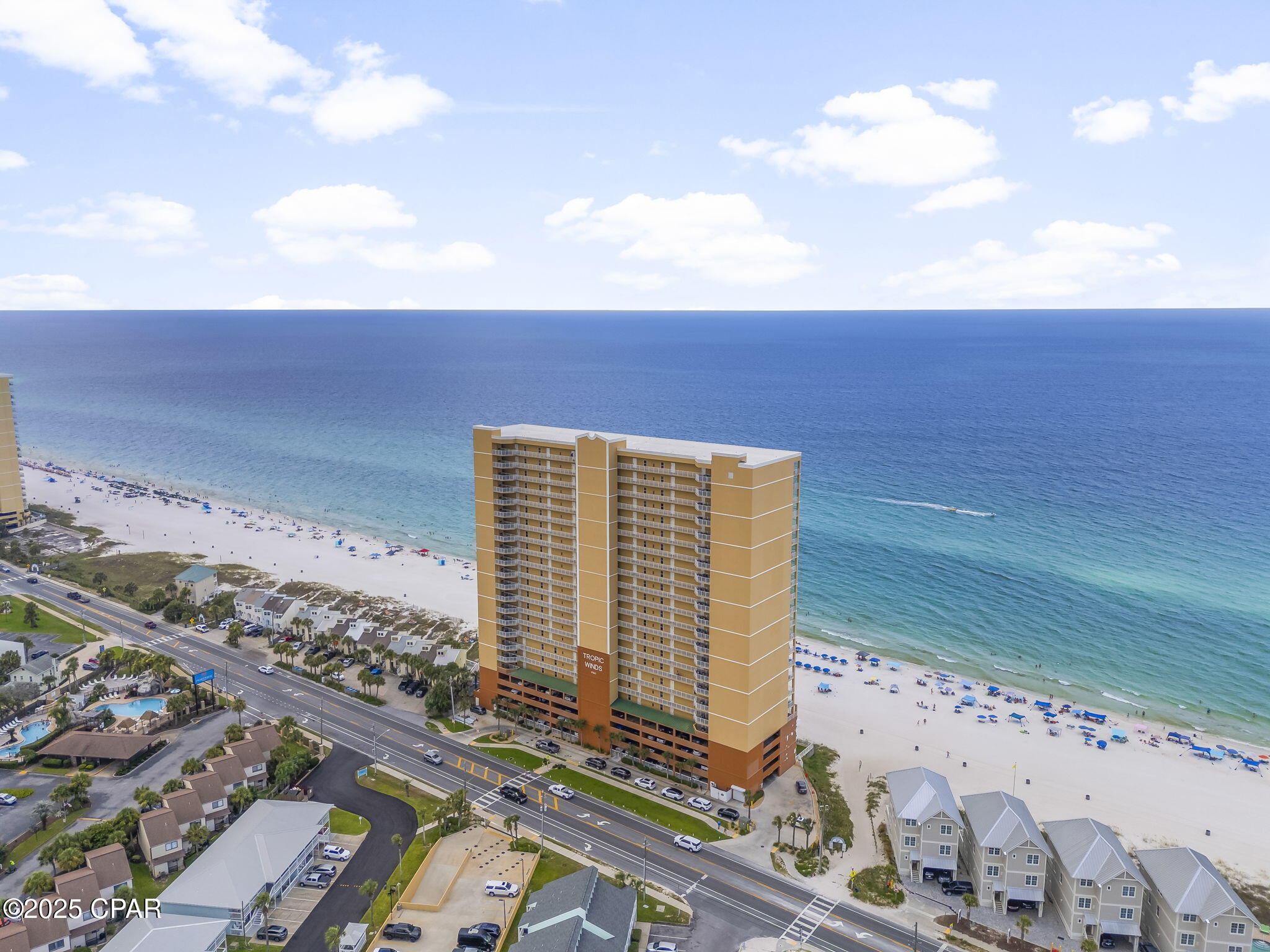 Tropic Winds - Residential