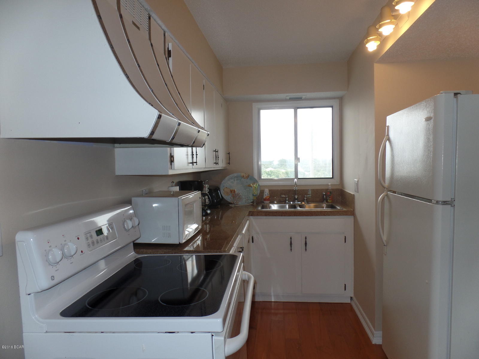 Regency Towers - Residential