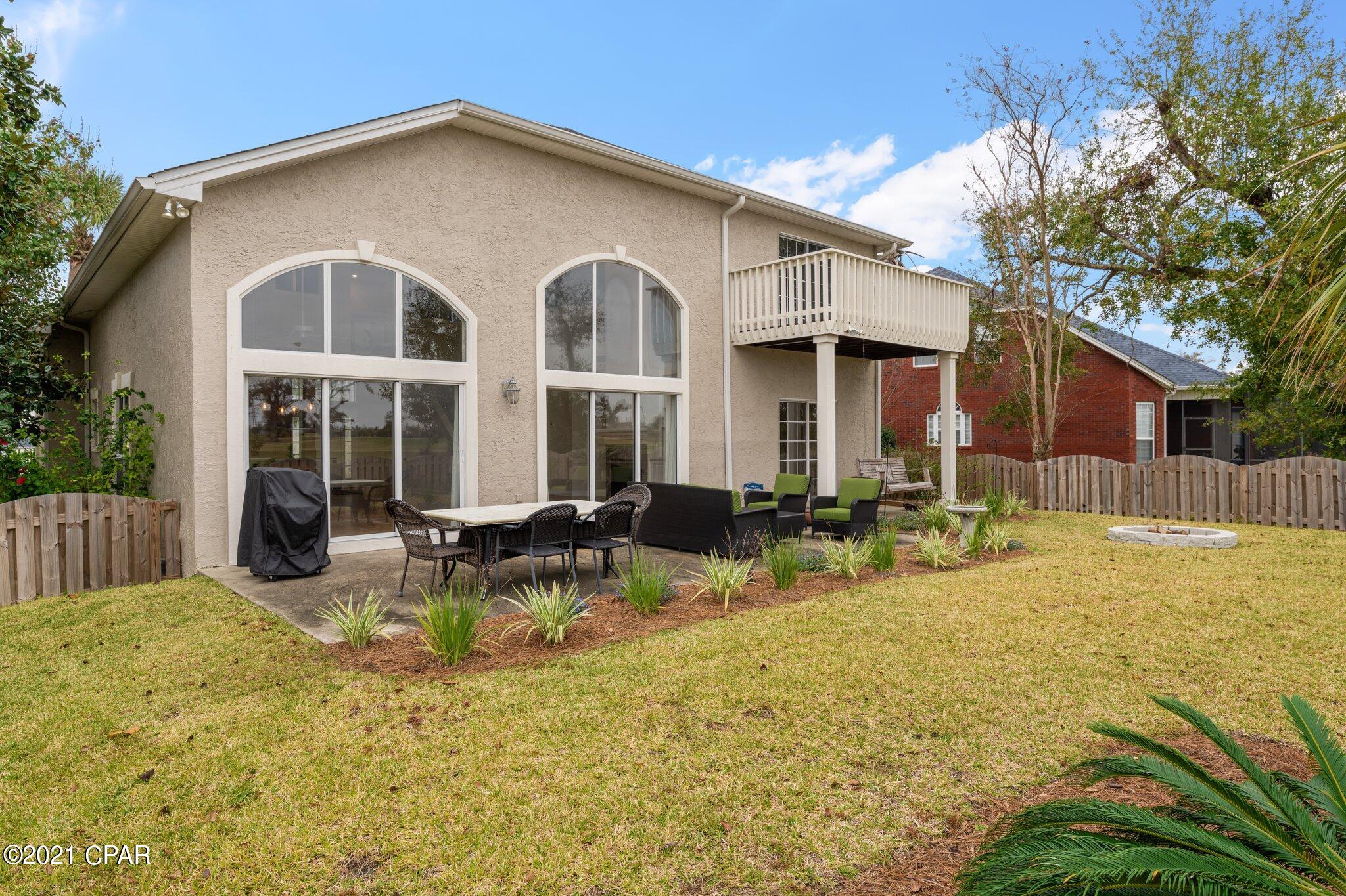 Bay Breeze - Residential