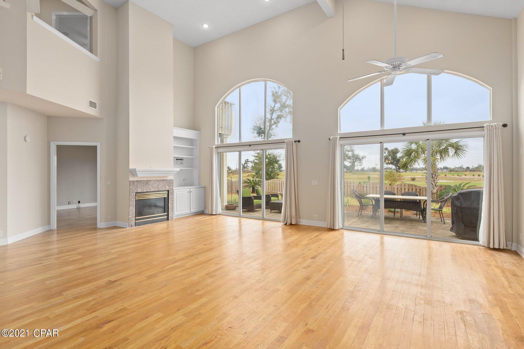 Bay Breeze - Residential