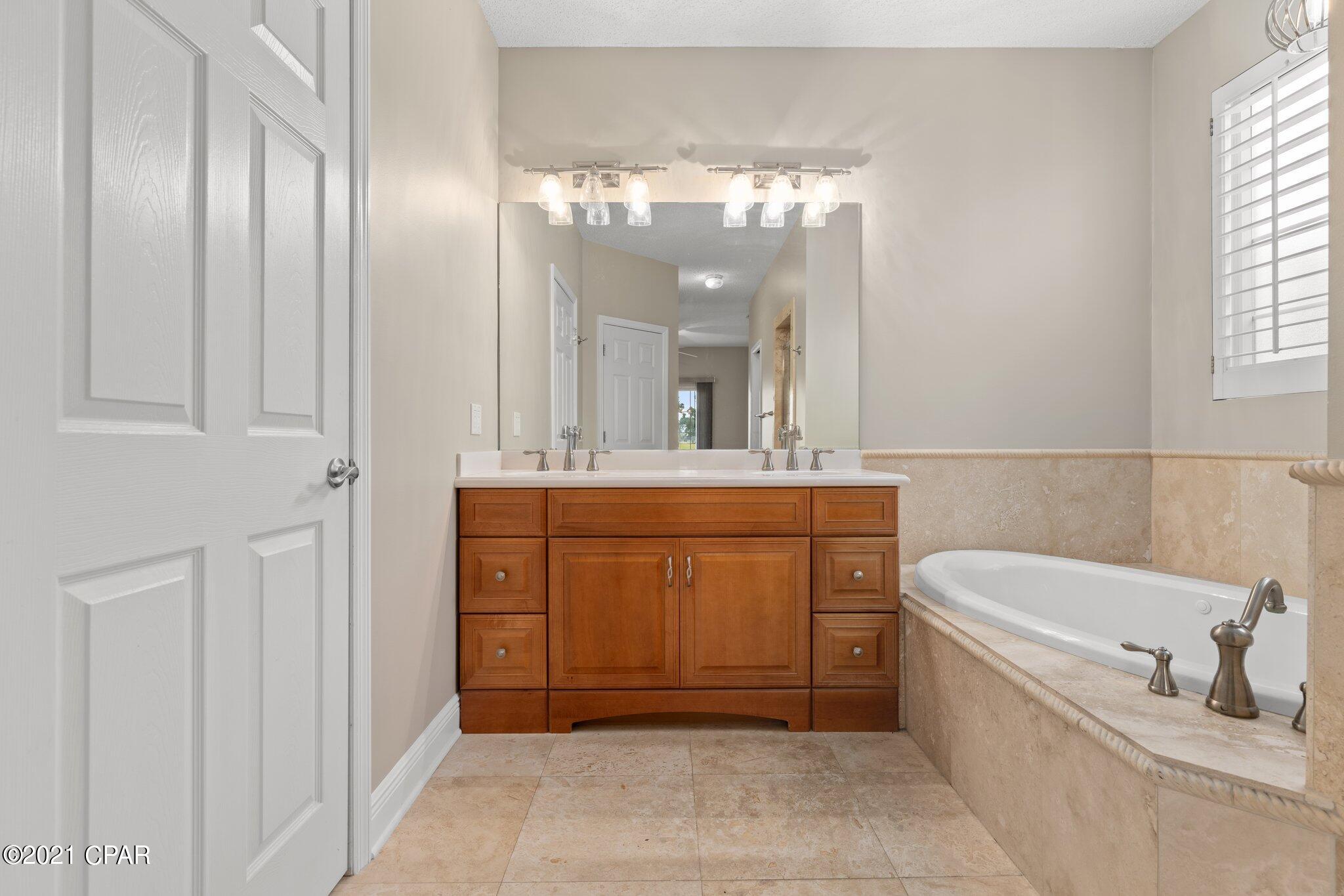 Bay Breeze - Residential