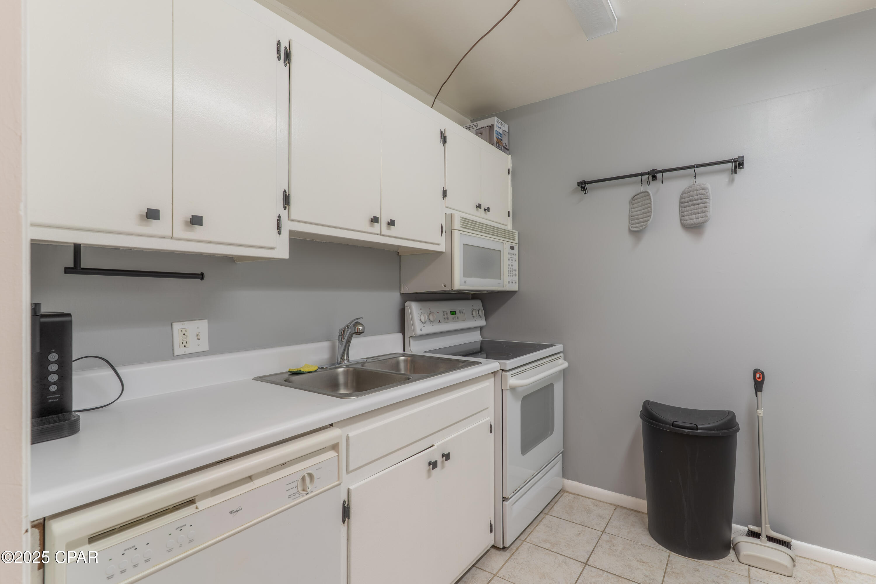 Landmark On St. Andrews Bay - Residential