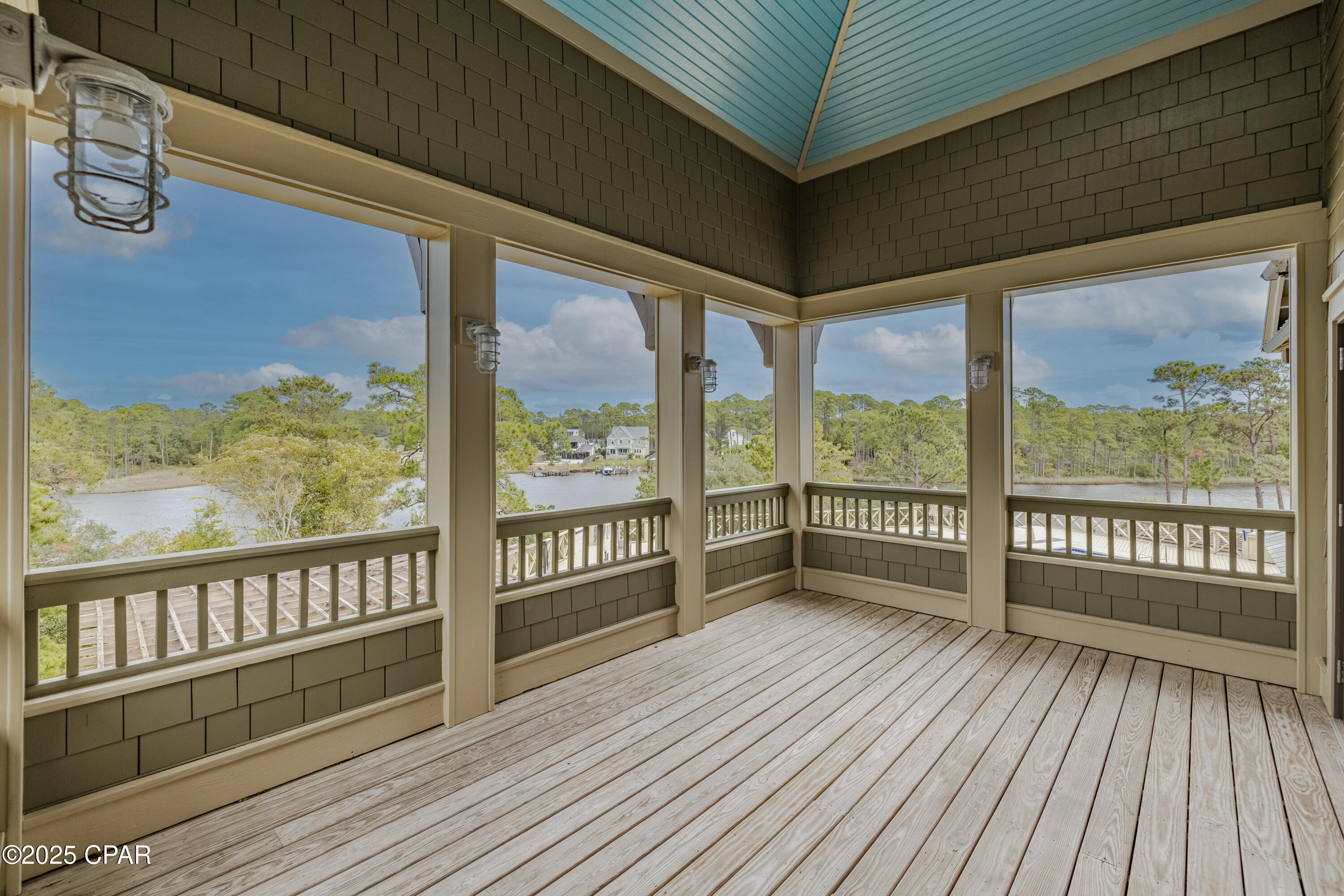 Turtle Cove At Lake Powell - Residential