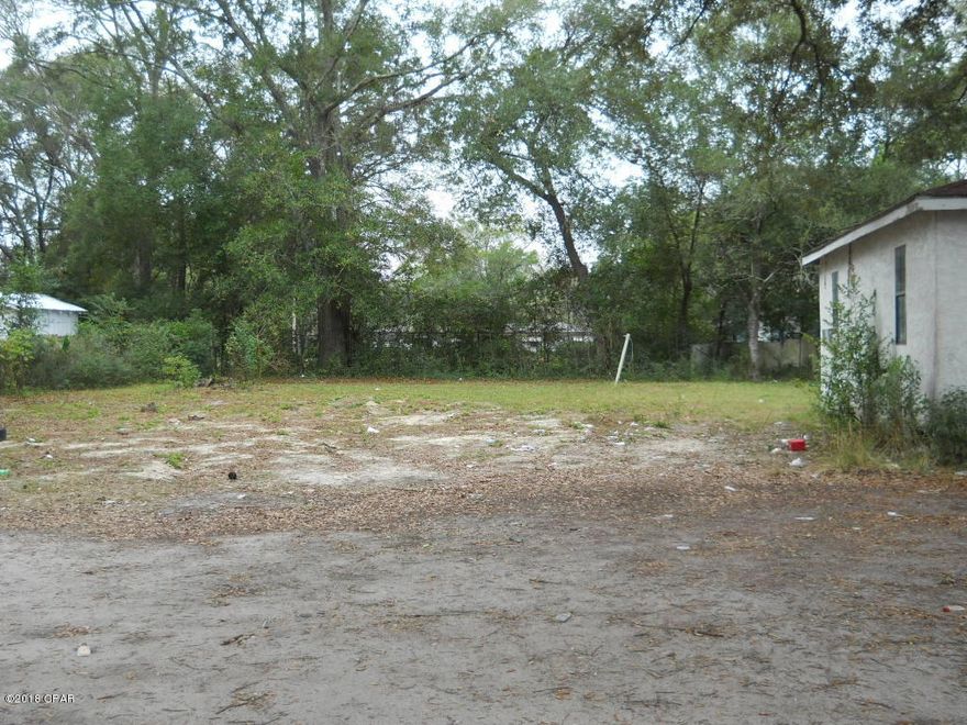 Auction - This property is subject to a 5% buyer’s premium pursuant to the Auction Terms & Conditions (minimums may apply). This is a reserve auction and all offers are subject to seller approval. Please contact listing agent for details. “Buyer representing self will not be paid a broker co-op commission” The event will begin 2/3/2018 and end 2/7/2018. All information is taken from public records.his larger, 60'x 100 lot already cleared and ready to build your home.