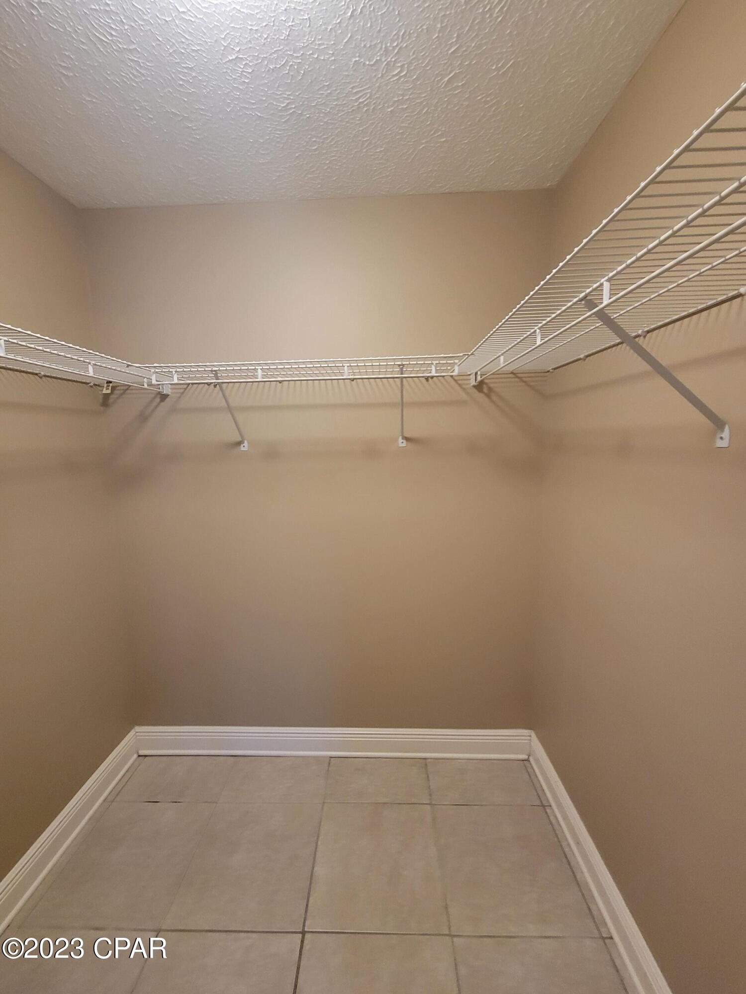 Fernwood Park - Residential Lease