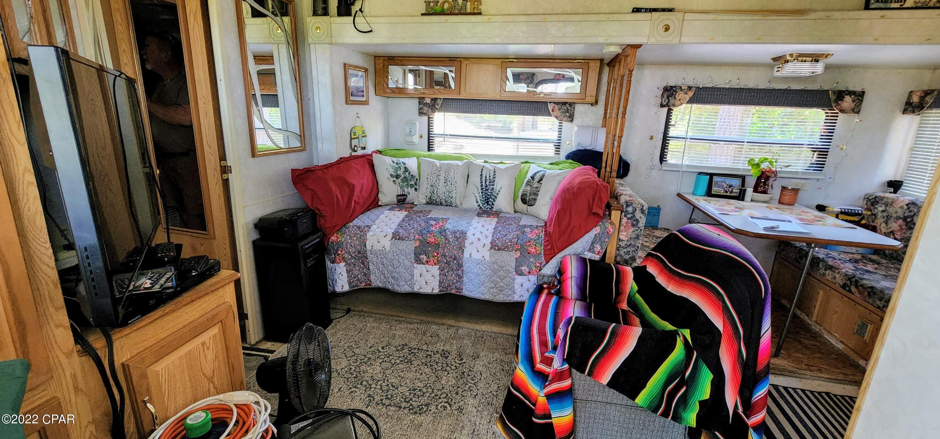 Lakeview Estates - Land