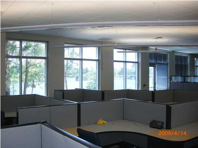 Beckrich Business Park - Commercial Lease