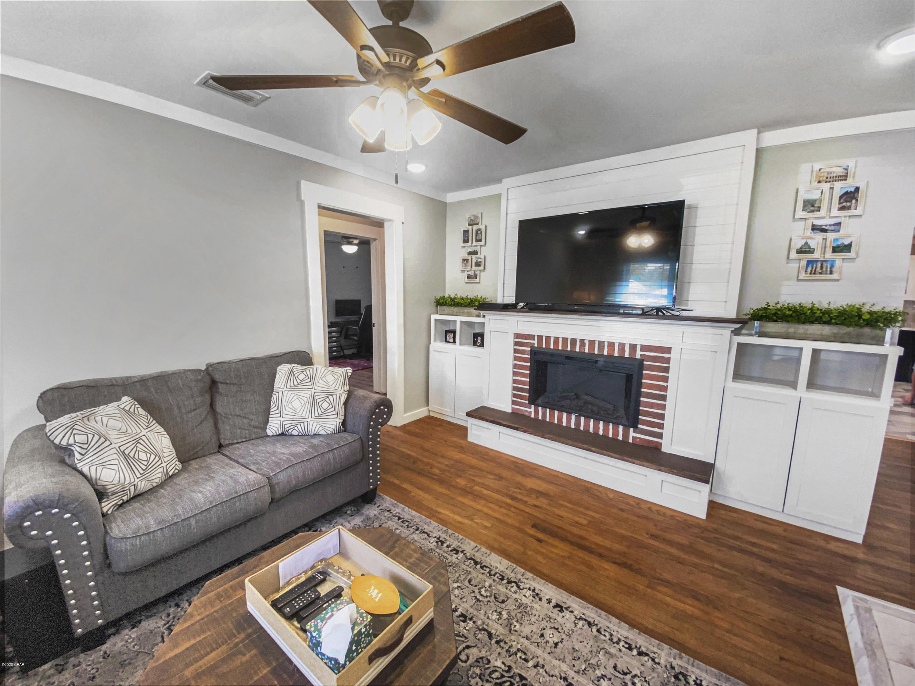 Oakland Terrace Add - Residential