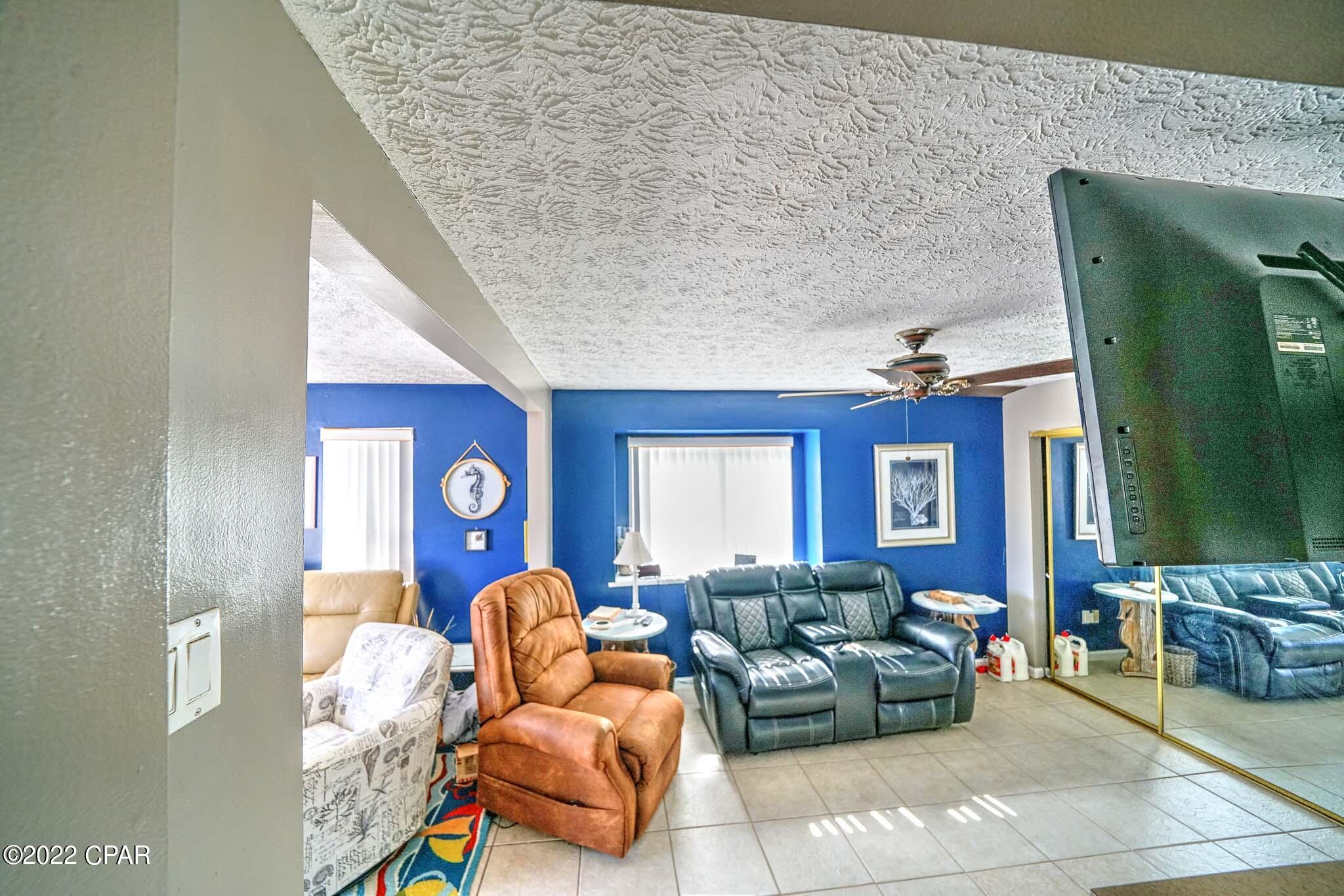 Venture Out Travel Trail - Residential