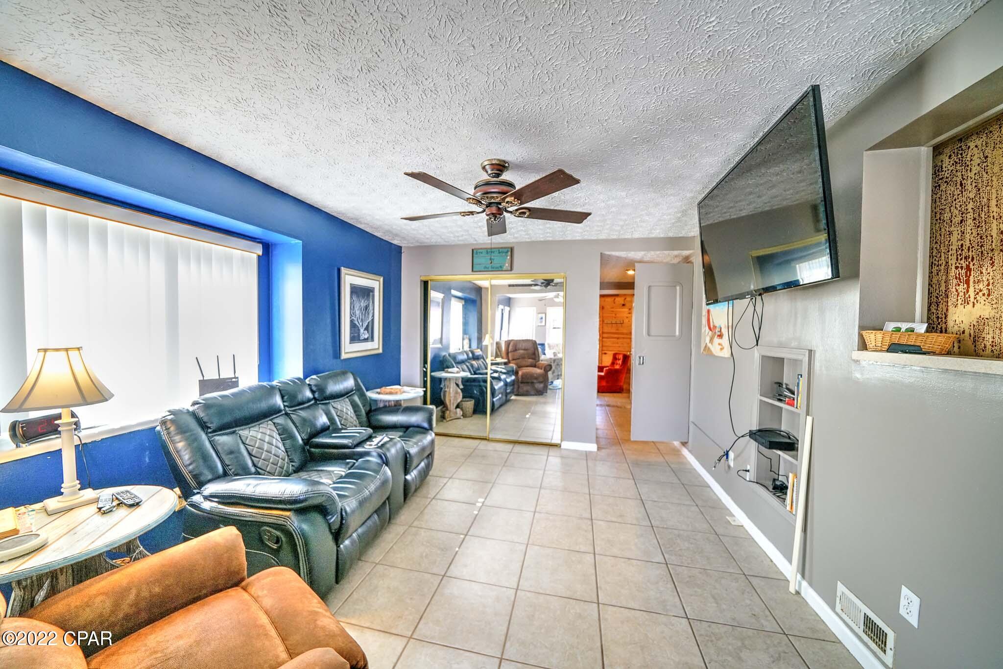 Venture Out Travel Trail - Residential