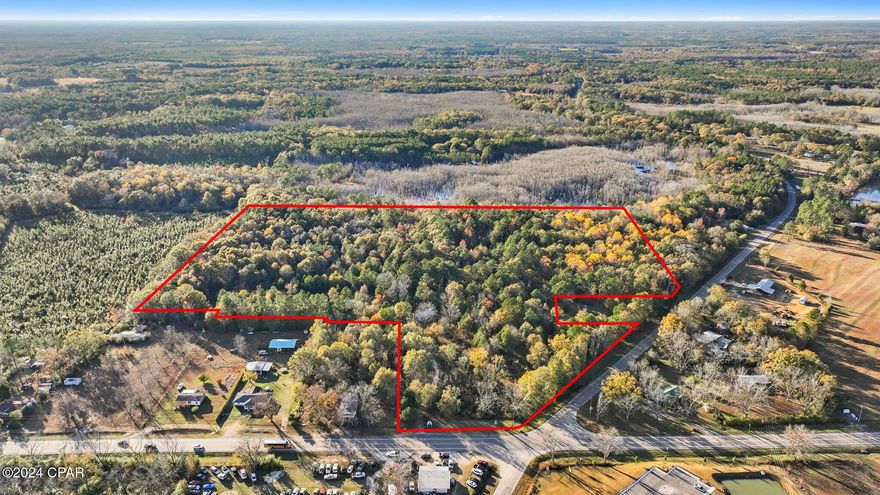 Discover the potential of this expansive 28.76-acre property located at the prominent corner of Highway 79 and Highway 160 in Bonifay, FL. This prime location offers excellent visibility and access, making it a great opportunity for potential commercial development (subject to county approval).

The property features an old home that holds no value but could provide a starting point for redevelopment or serve as a placeholder for future plans. With its strategic placement at the crossroads of two major highways, this land is well-suited for a variety of uses.

Whether you're looking to invest, develop, or create something entirely new, this property offers endless possibilities. Don't miss the chance to secure a highly desirable piece of land with incredible potential!

Note: Buyers are advised to check with county officials for zoning and development requirements.