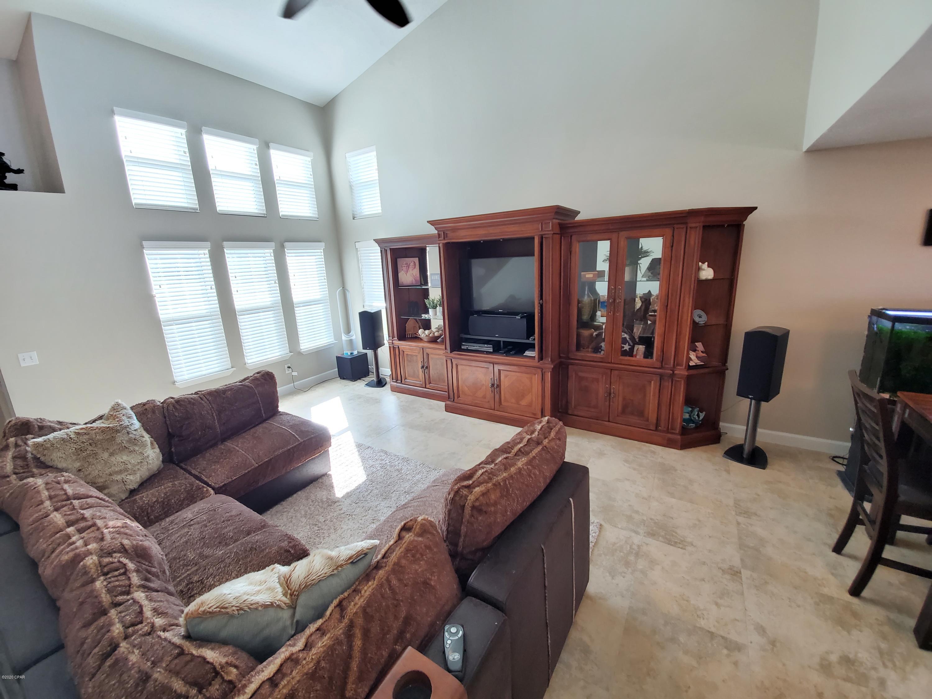 Shadow Bay Unit 1 - Residential