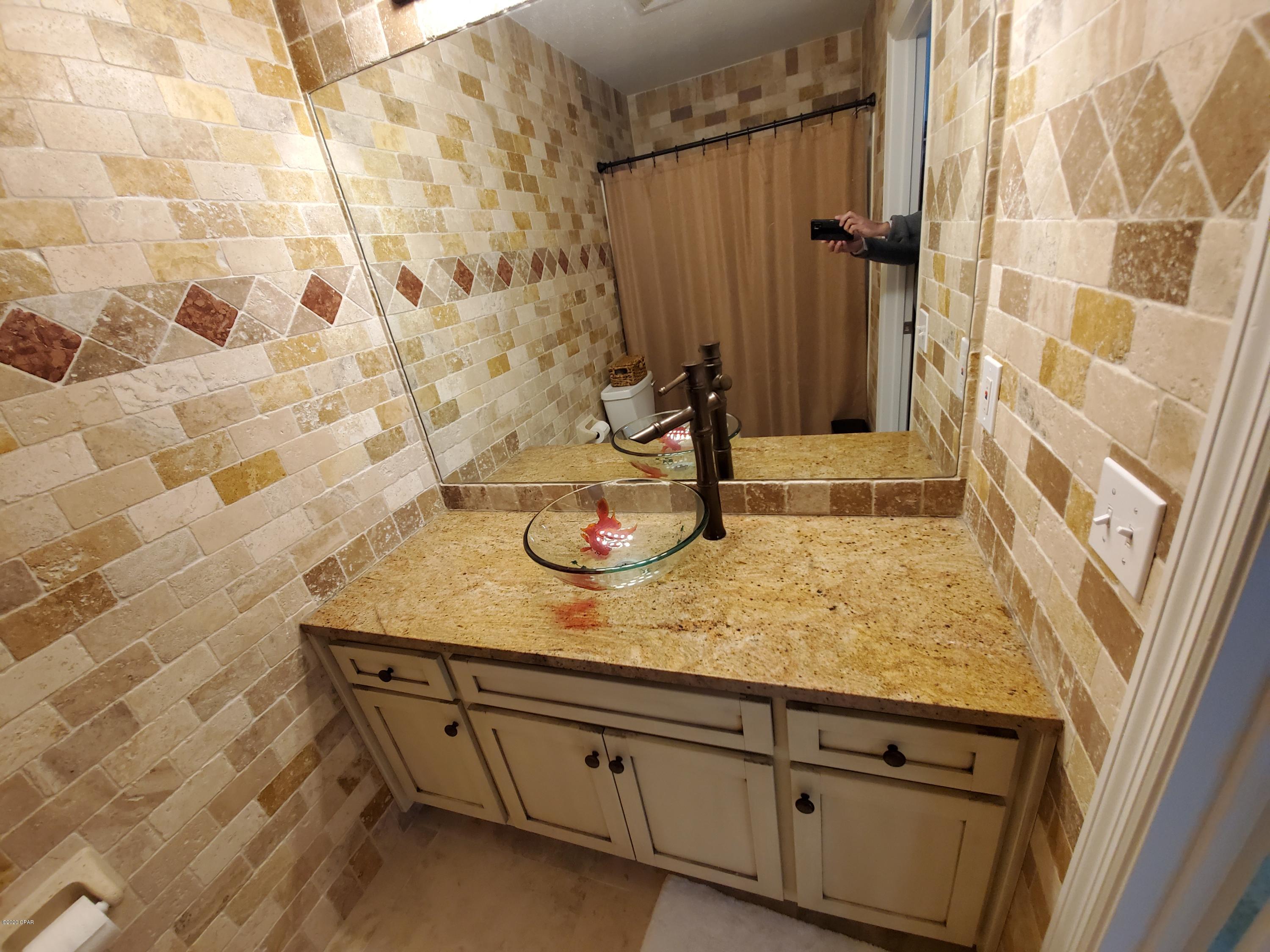 Shadow Bay Unit 1 - Residential