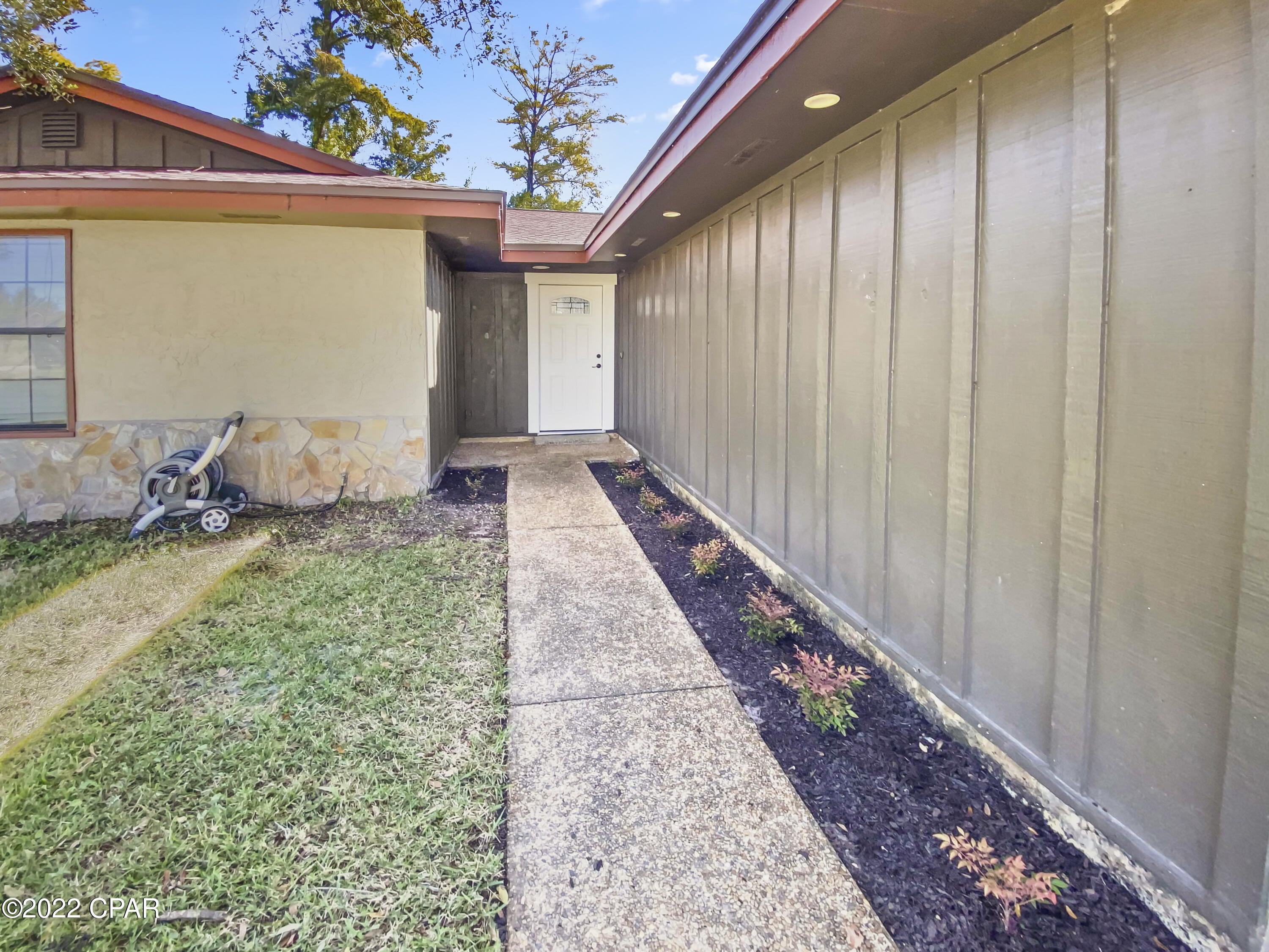 [No Recorded Subdiv] - Residential