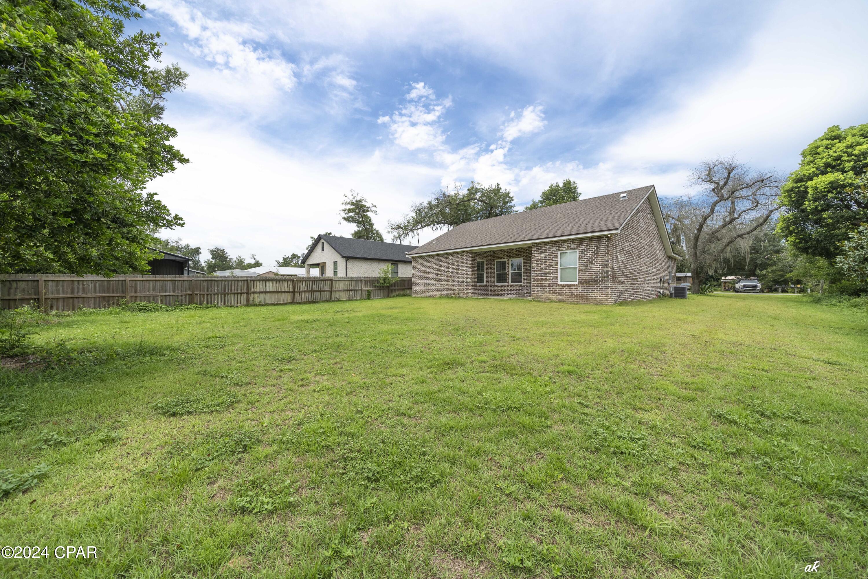 [No Recorded Subdiv] - Residential Lease