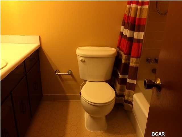 College Village Unit 2 - Residential Lease