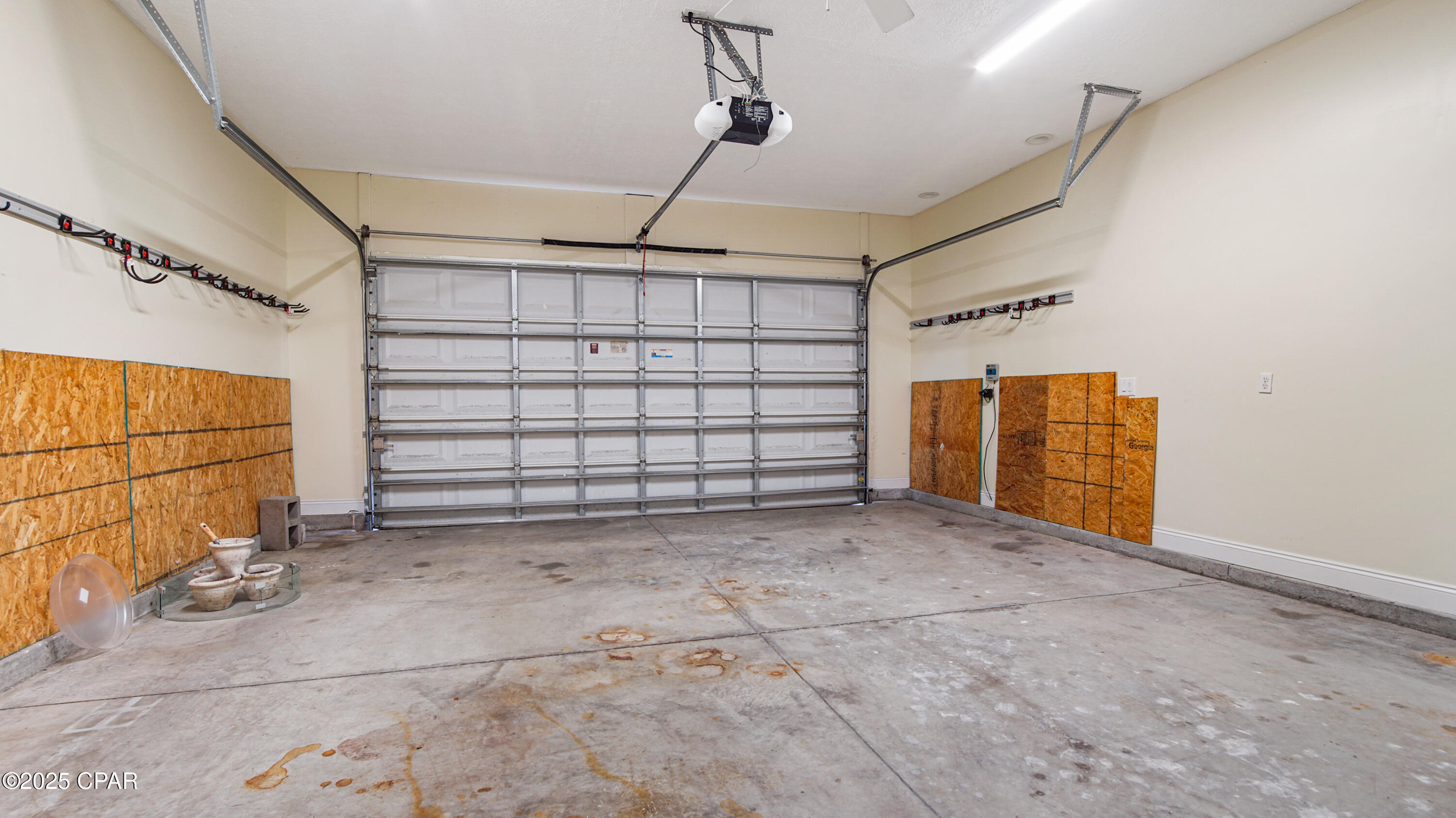 Huntington Ridge - Residential