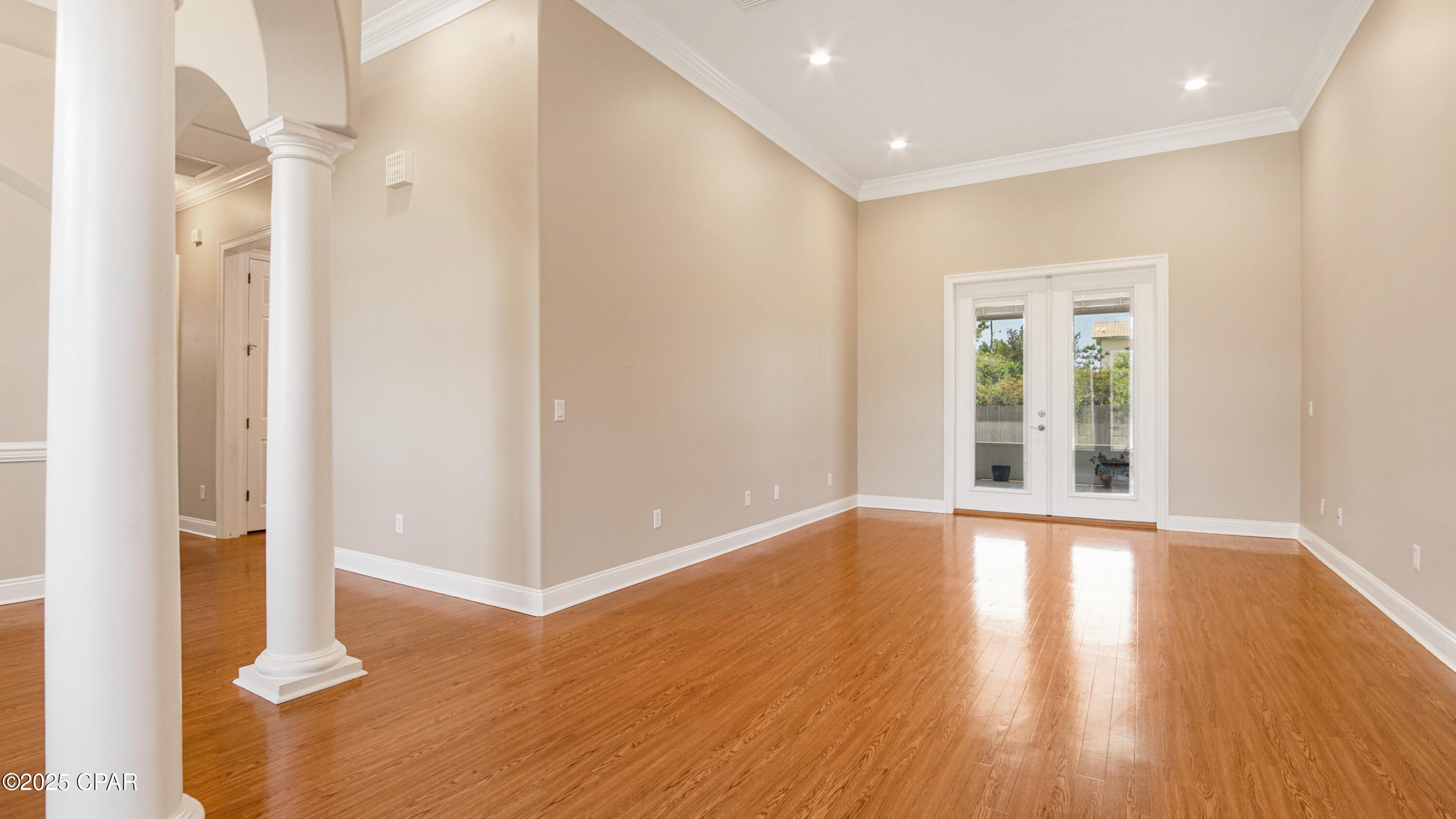 Huntington Ridge - Residential