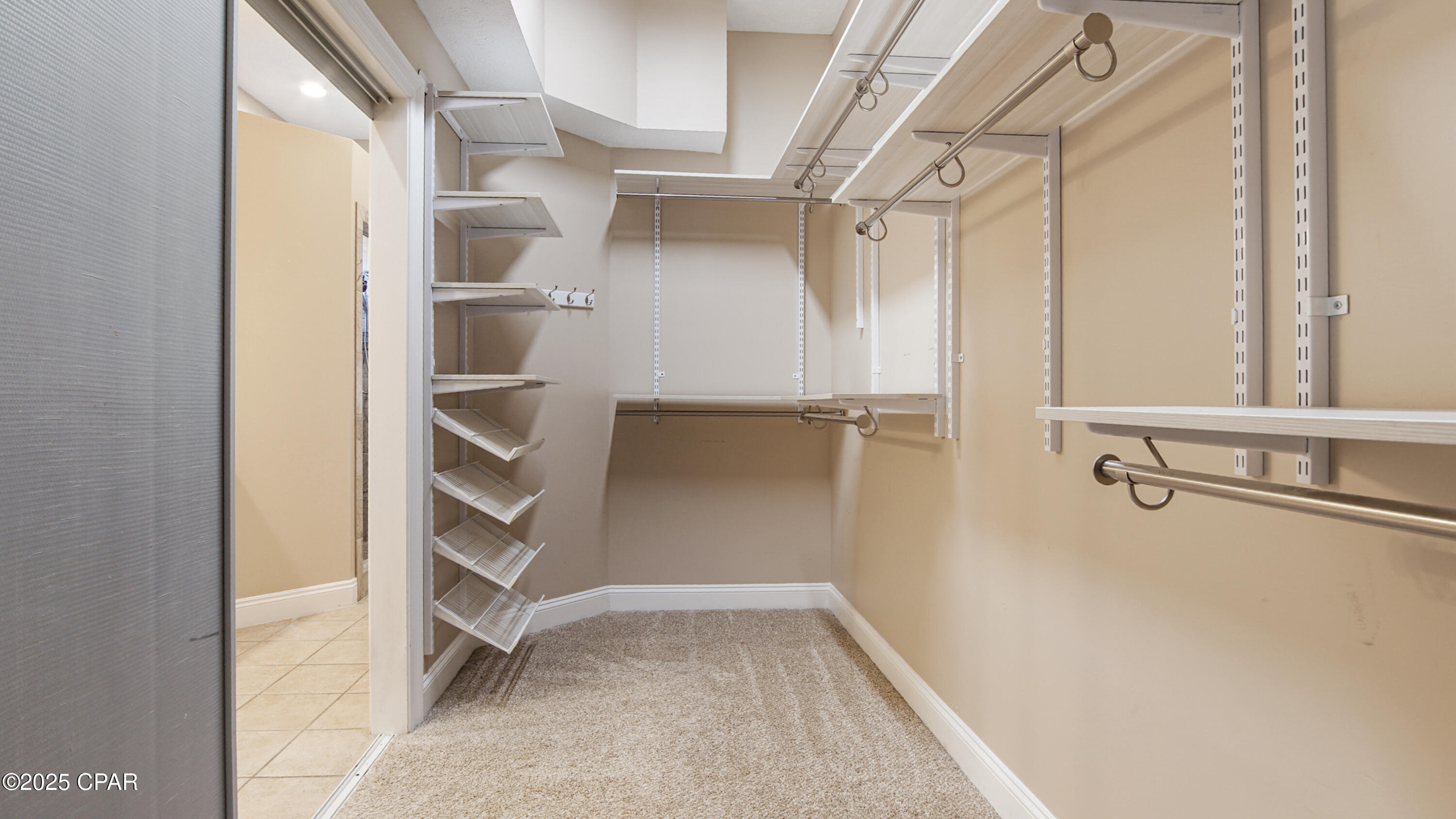 Huntington Ridge - Residential