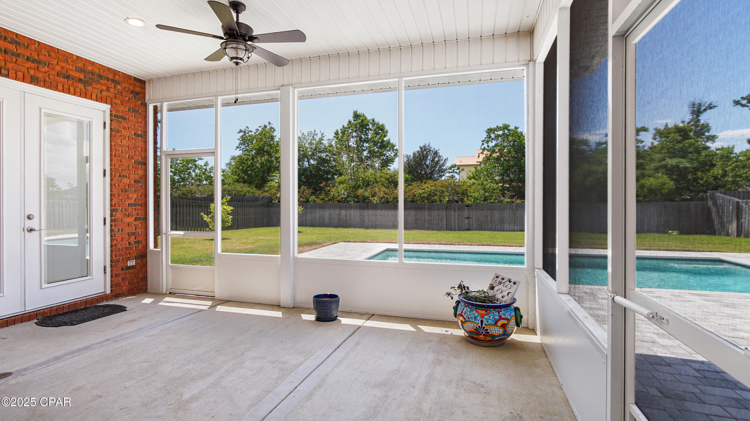 Huntington Ridge - Residential