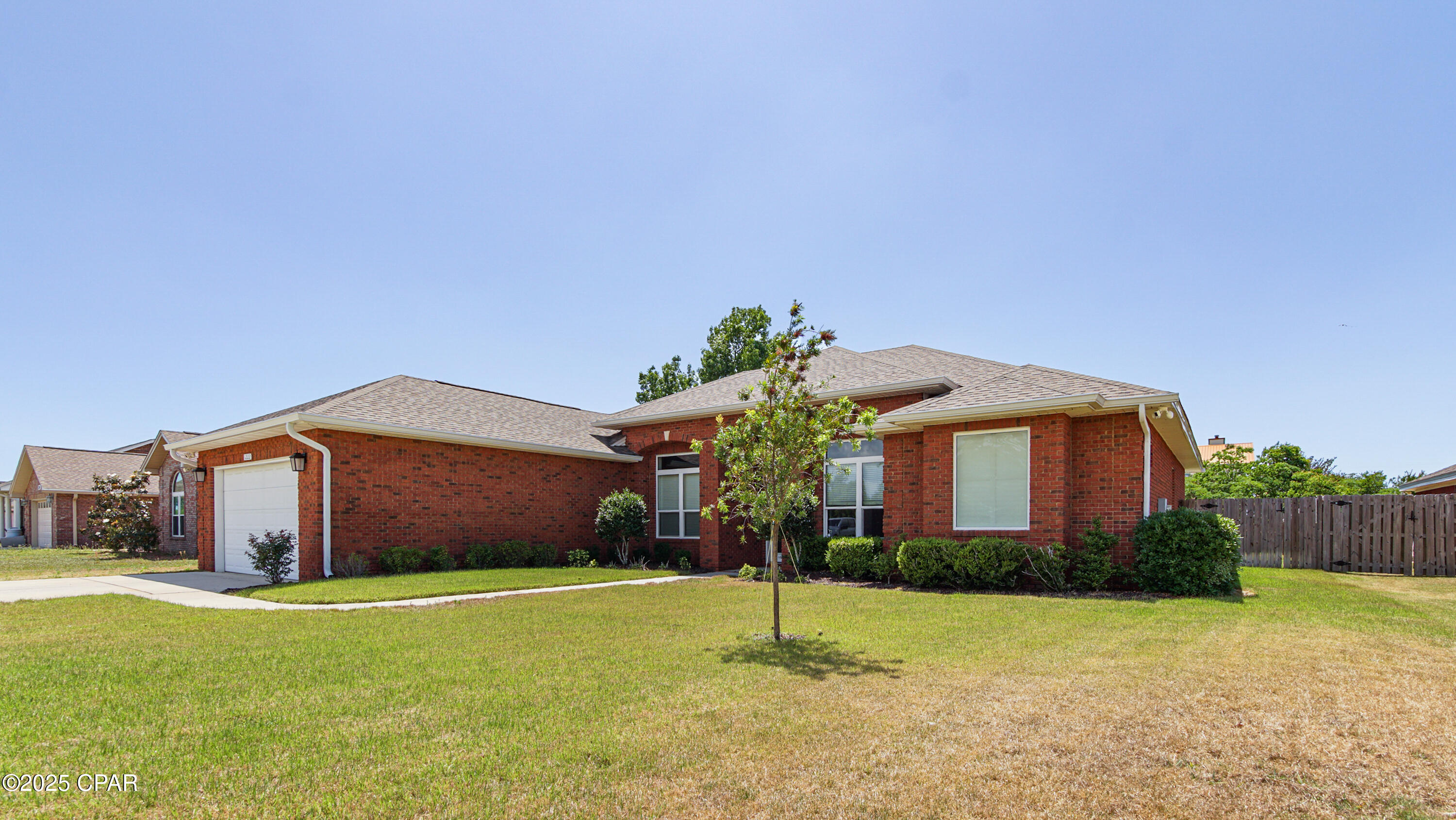 Huntington Ridge - Residential