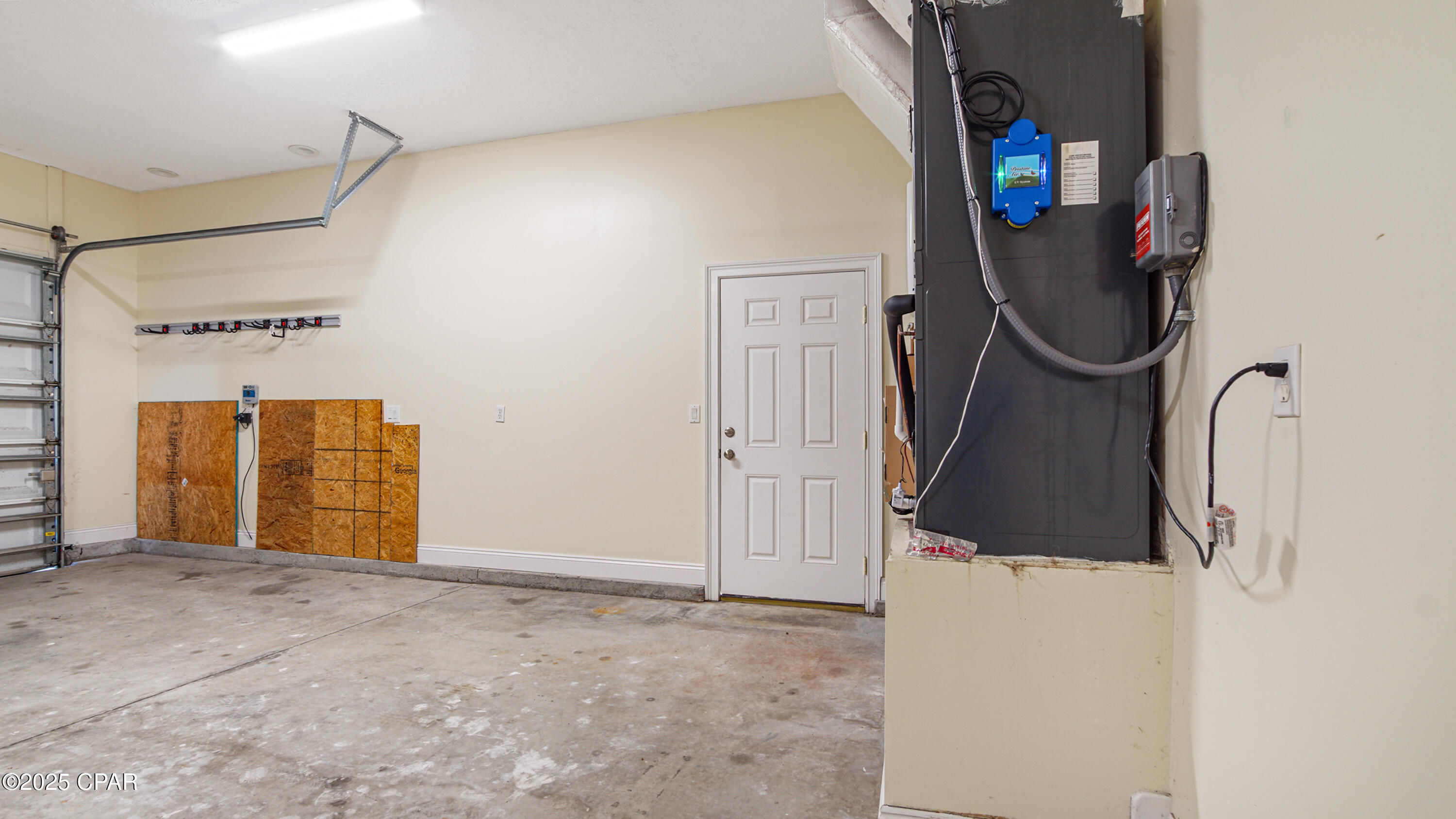 Huntington Ridge - Residential