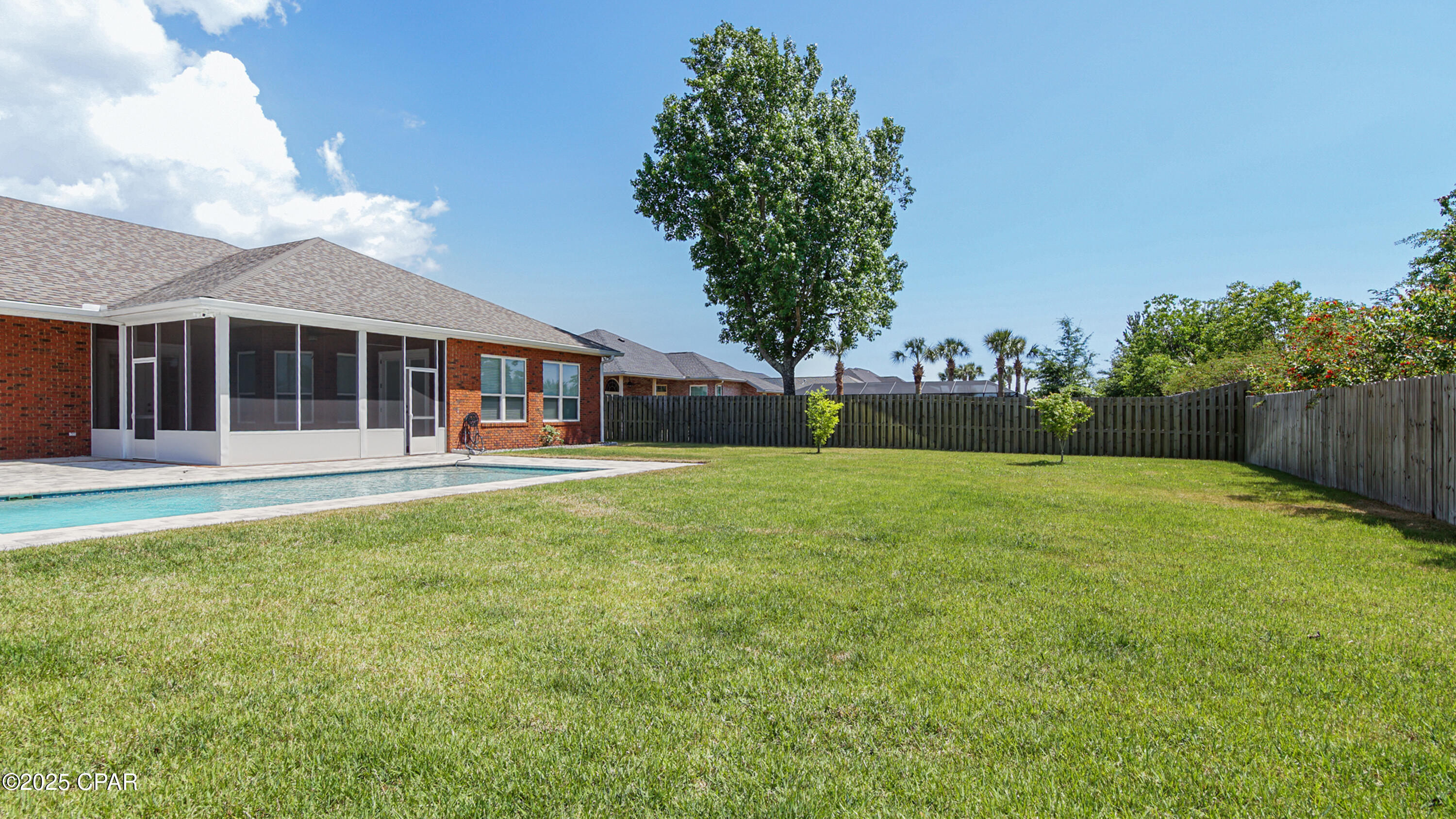 Huntington Ridge - Residential