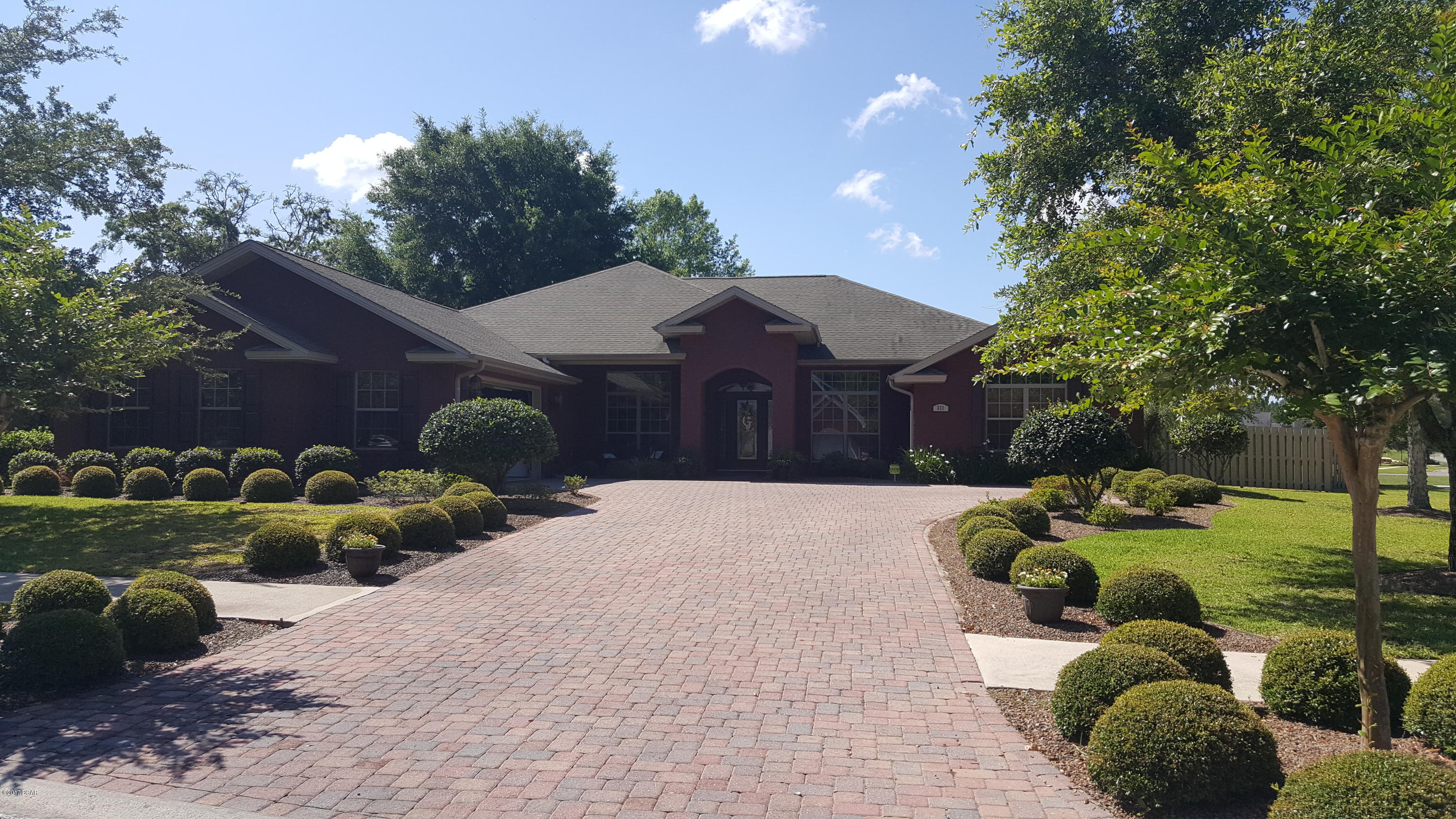 The Meadows & The Pointe - Residential