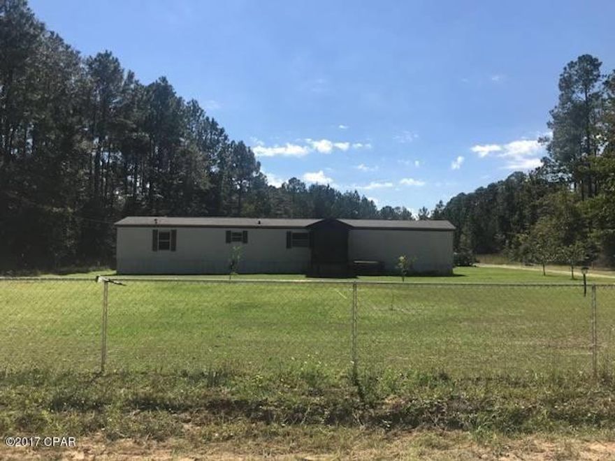 Mobile home in Fountain. Great for country living. Features a detached garage, patio for lounging, and an above ground swimming pool.



All measurements are approximate.