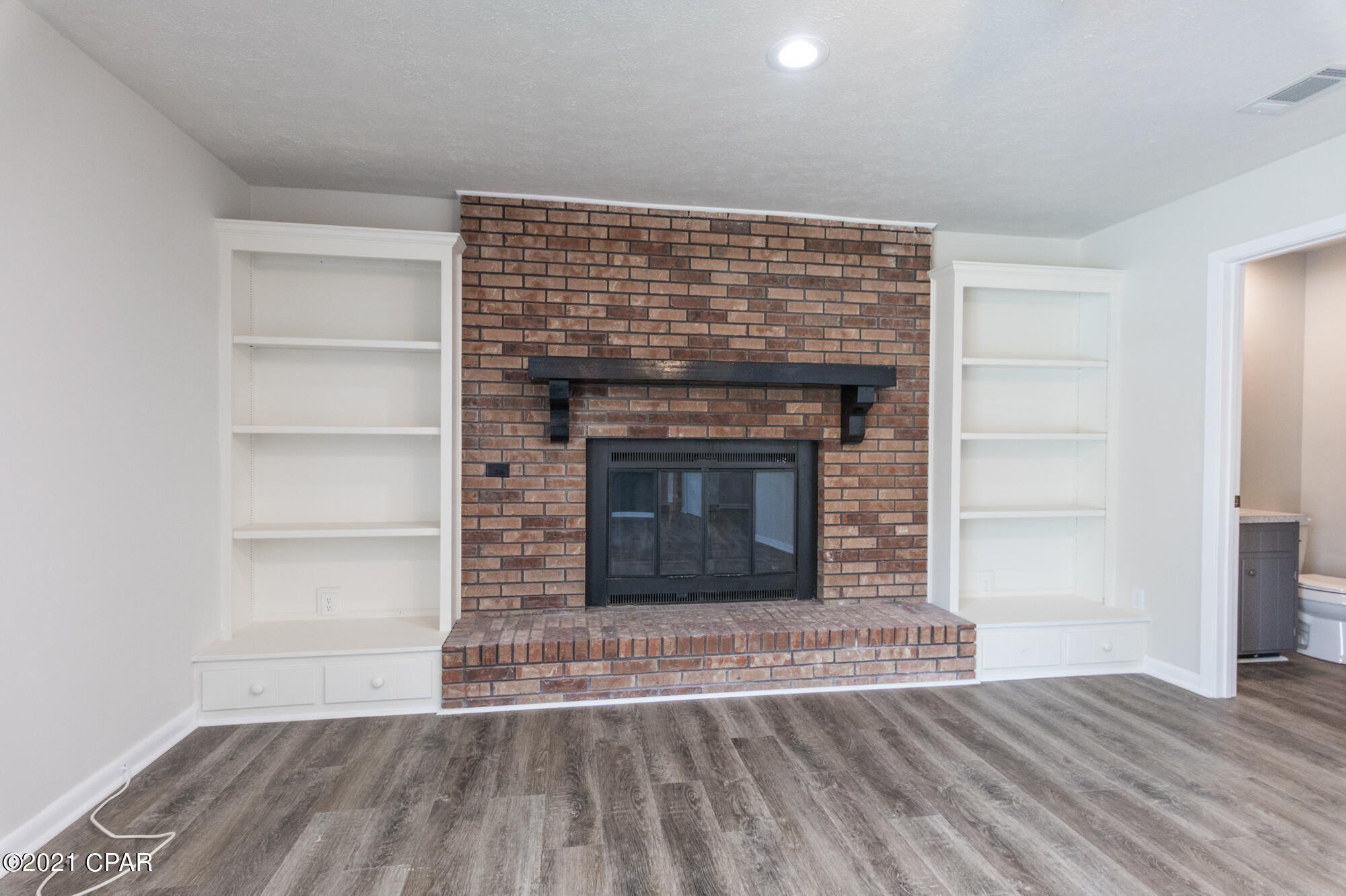 Derby Woods - Residential