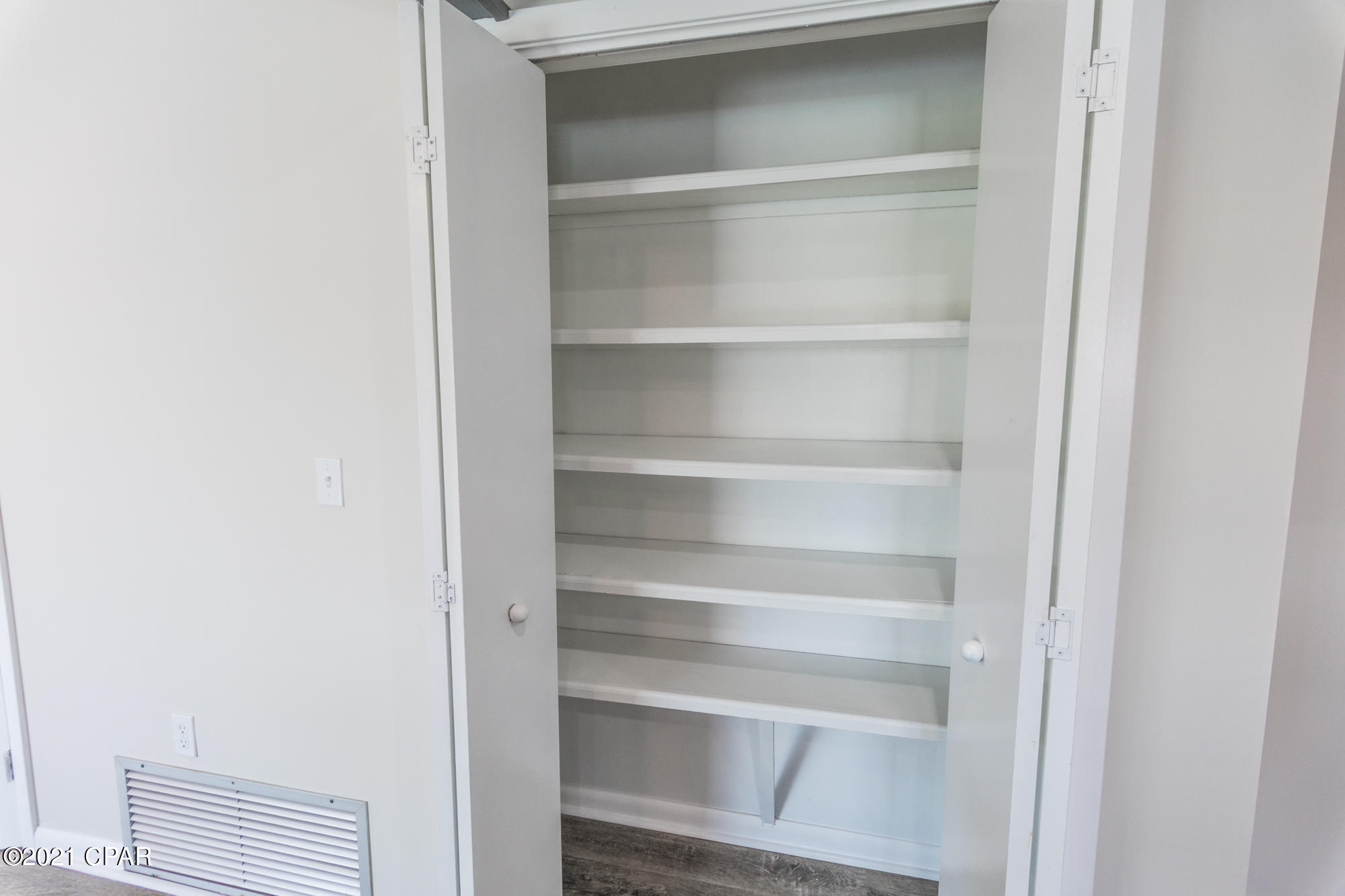 Derby Woods - Residential