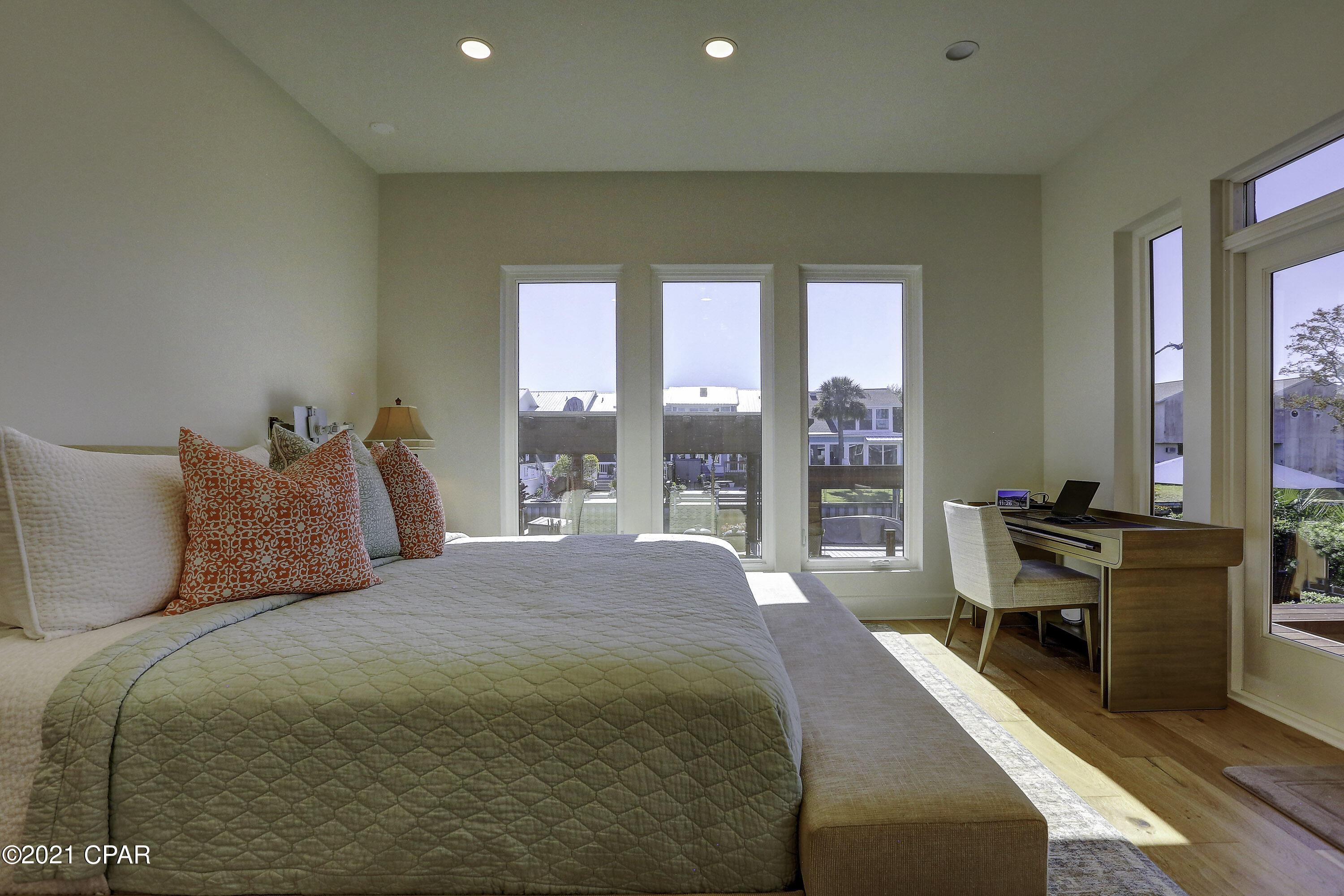 Venetian Villa - Residential