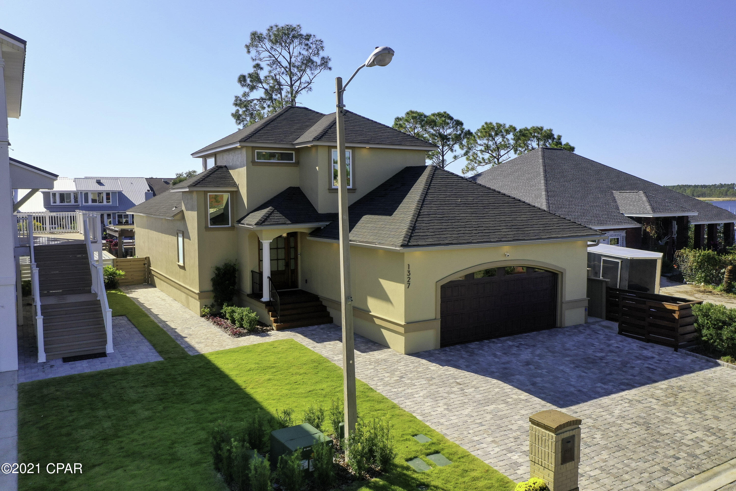 Venetian Villa - Residential