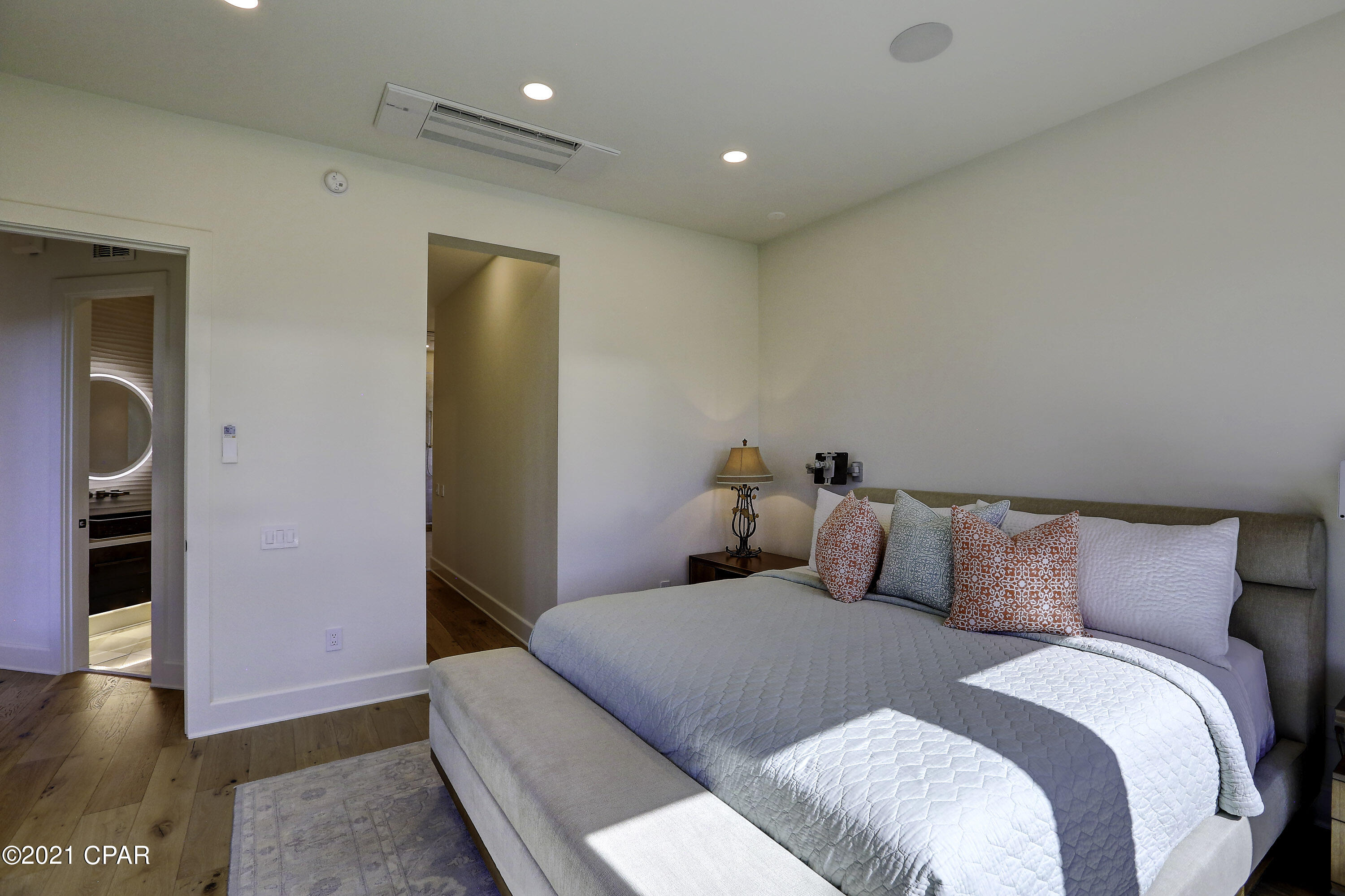 Venetian Villa - Residential