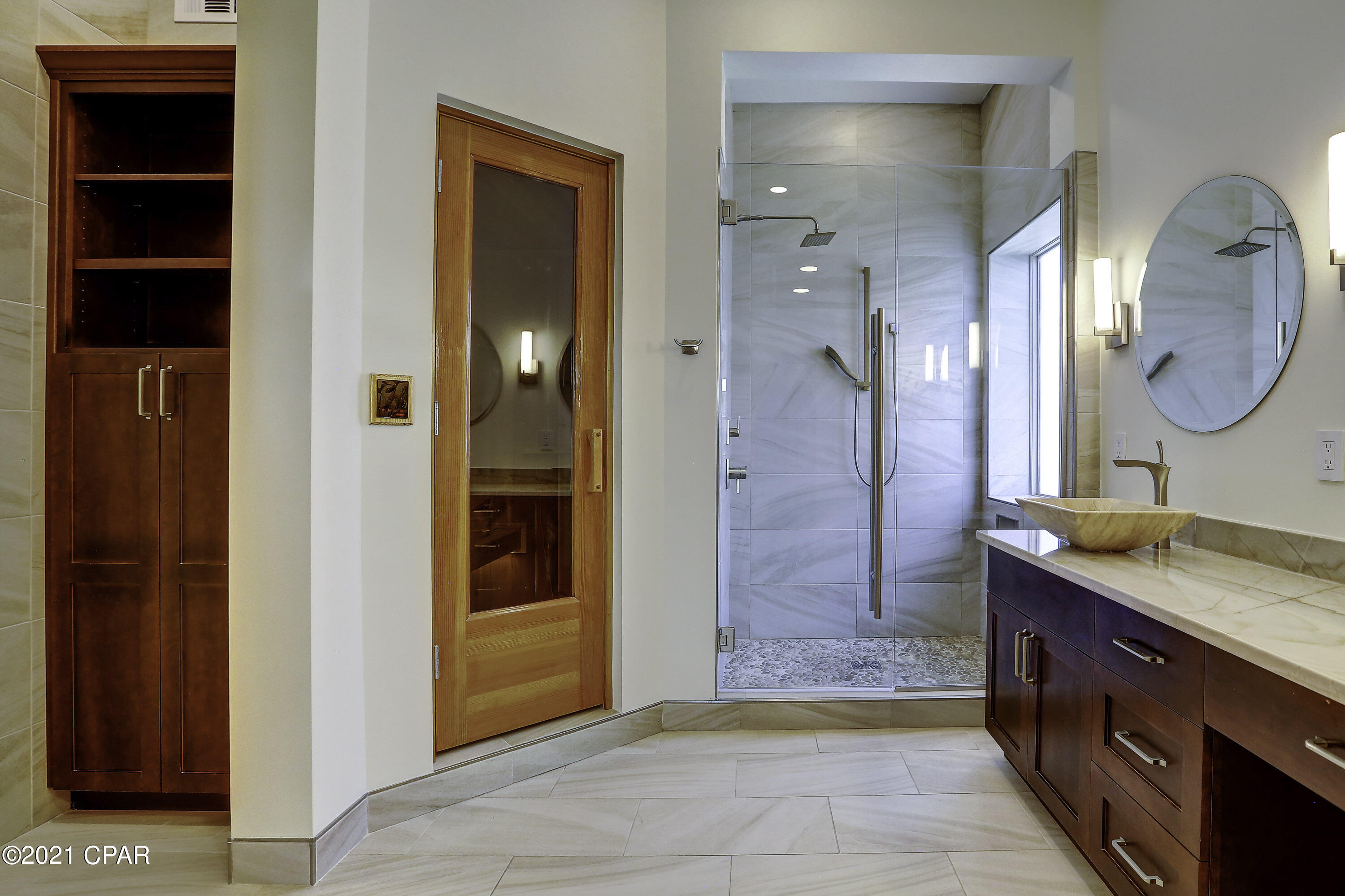 Venetian Villa - Residential