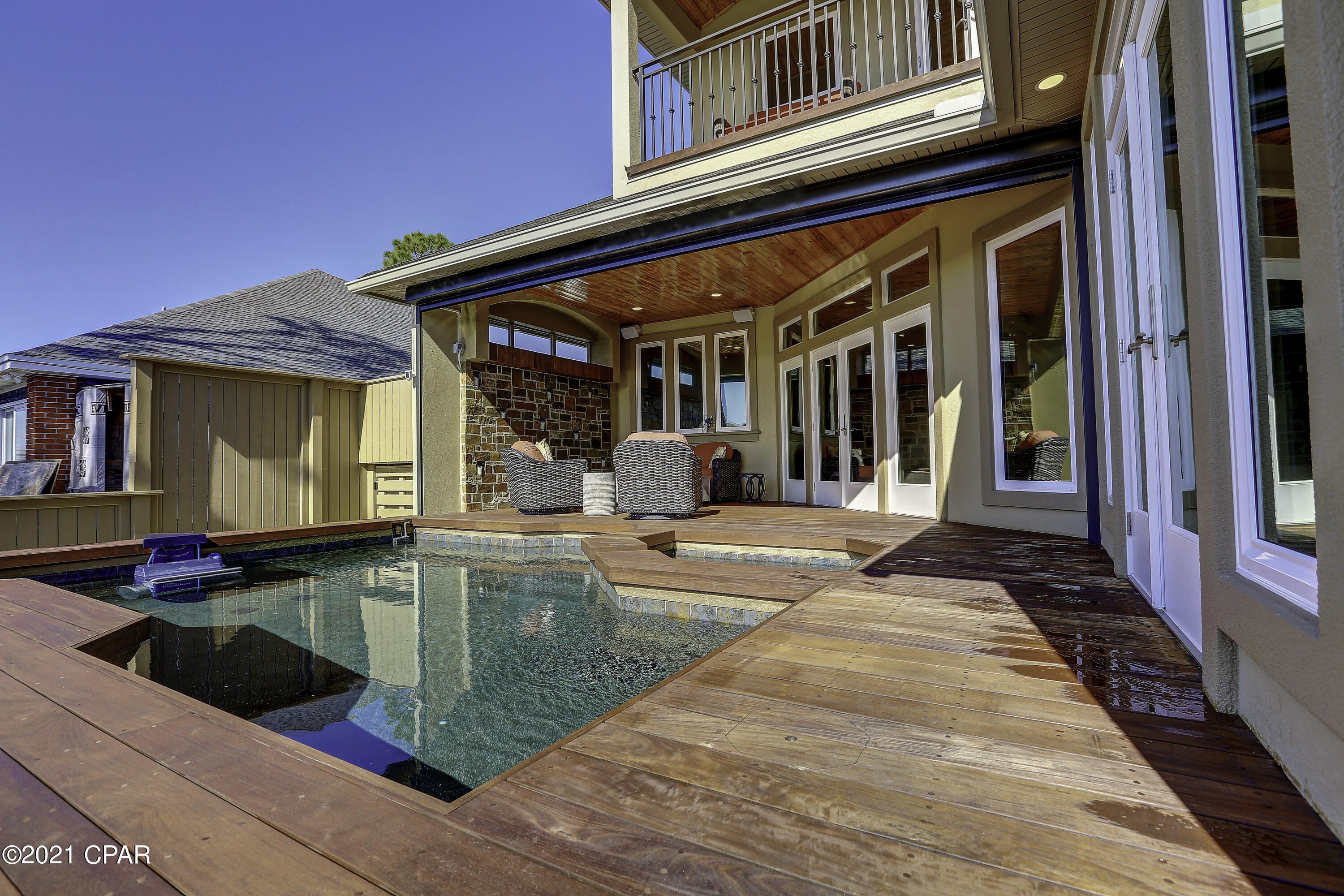 Venetian Villa - Residential